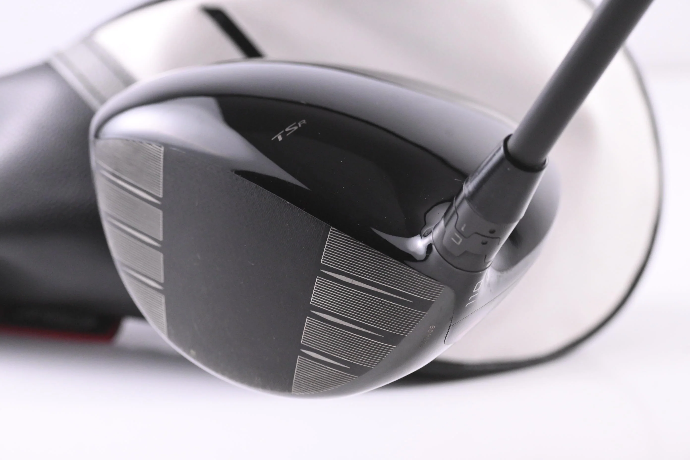 Titleist TSR2 Driver / 11 Degree / Regular Flex Kuro Kage Gen5 Black 50 Shaft - Image 4