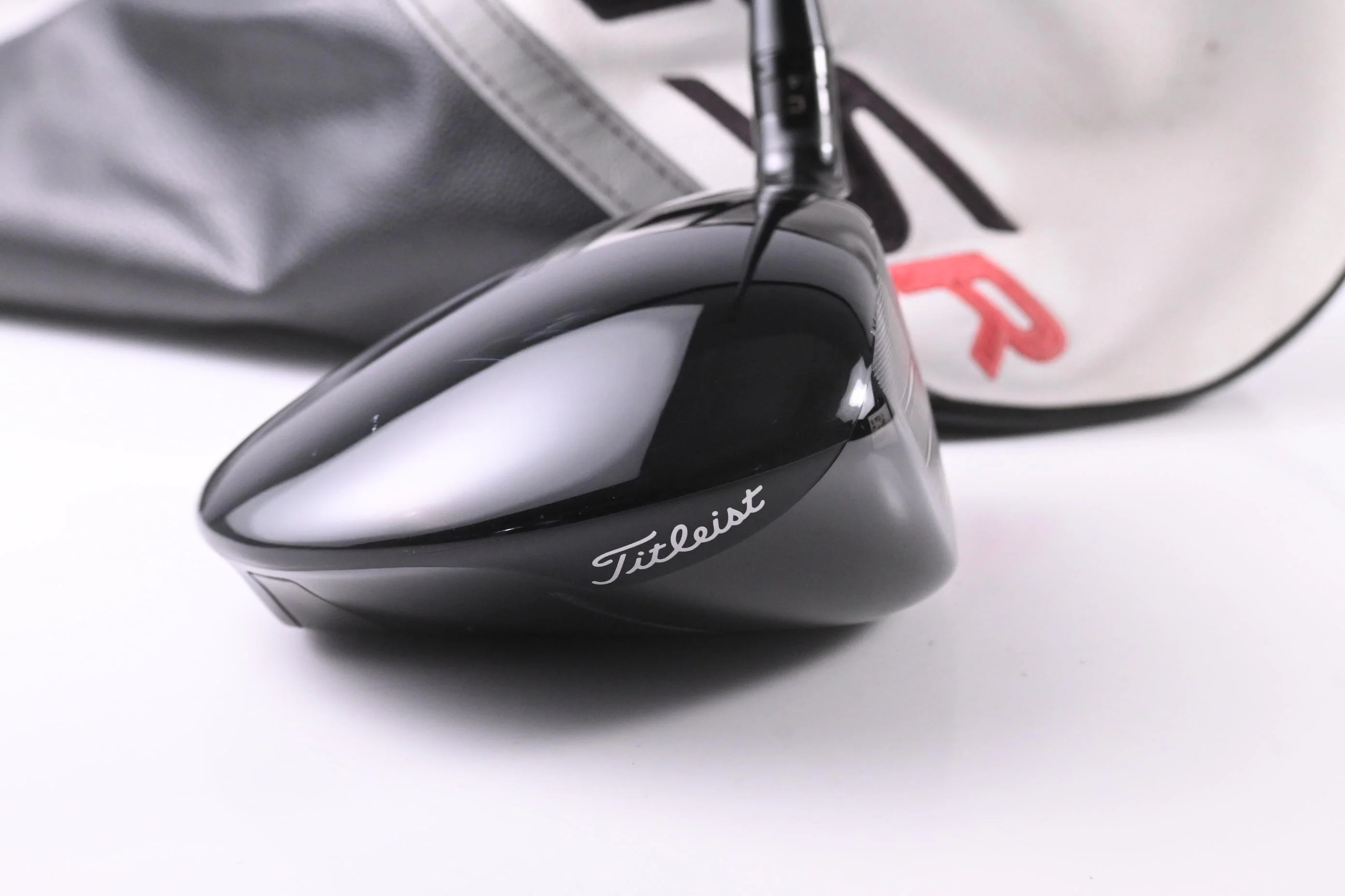 Titleist TSR2 Driver / 10 Degree / Regular Flex HZRDUS CB Red 50 Shaft - Image 3