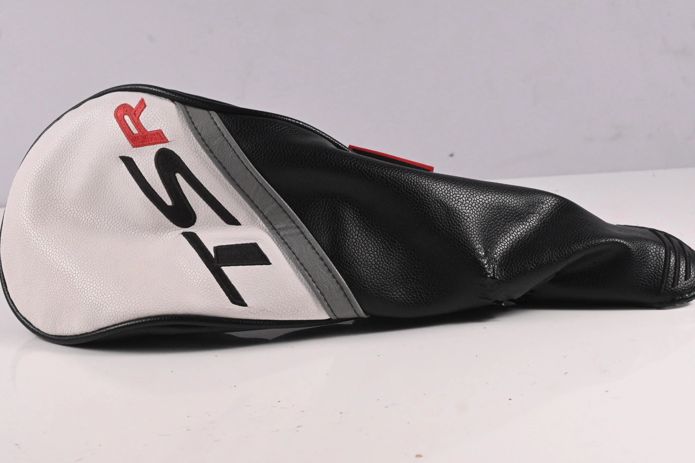 Titleist TSR2 Driver / 11 Degree / Regular Flex Tensei AV Blue 55 Shaft - Image 10