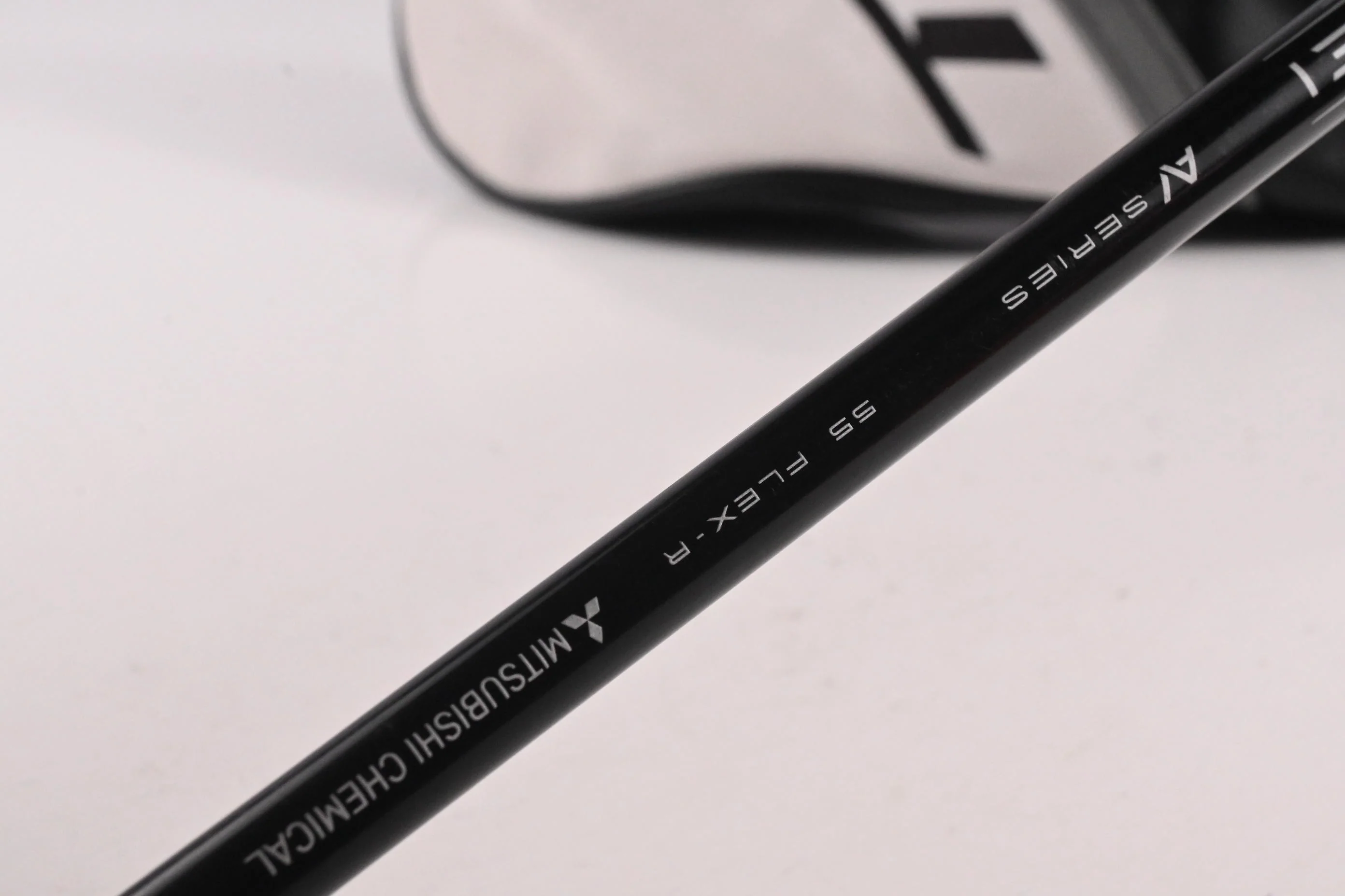 Titleist TSR2 Driver / 11 Degree / Regular Flex Tensei AV Blue 55 Shaft - Image 7