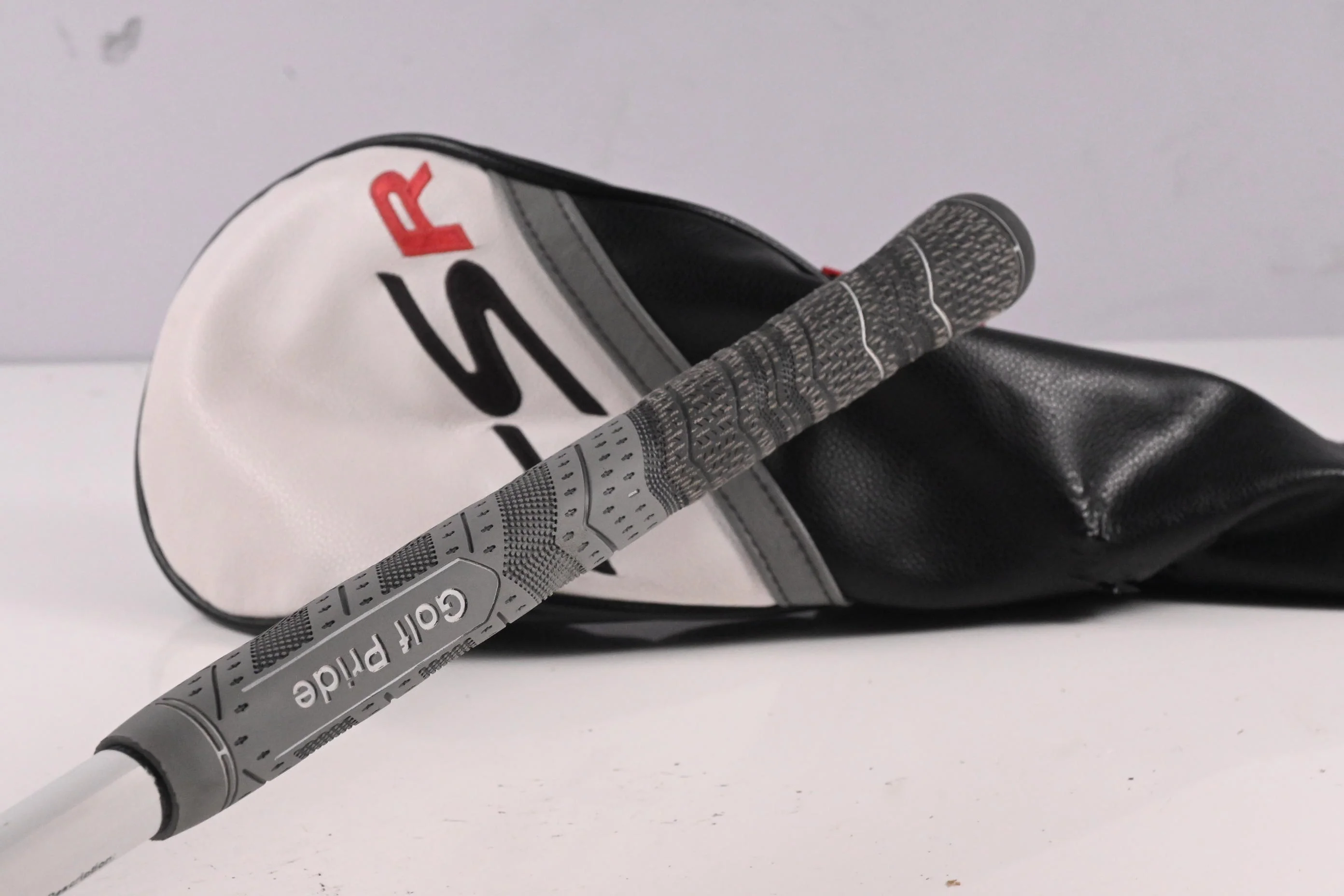 Titleist TSR2 Driver / 11 Degree / Regular Flex Tensei AV Blue 55 Shaft - Image 9