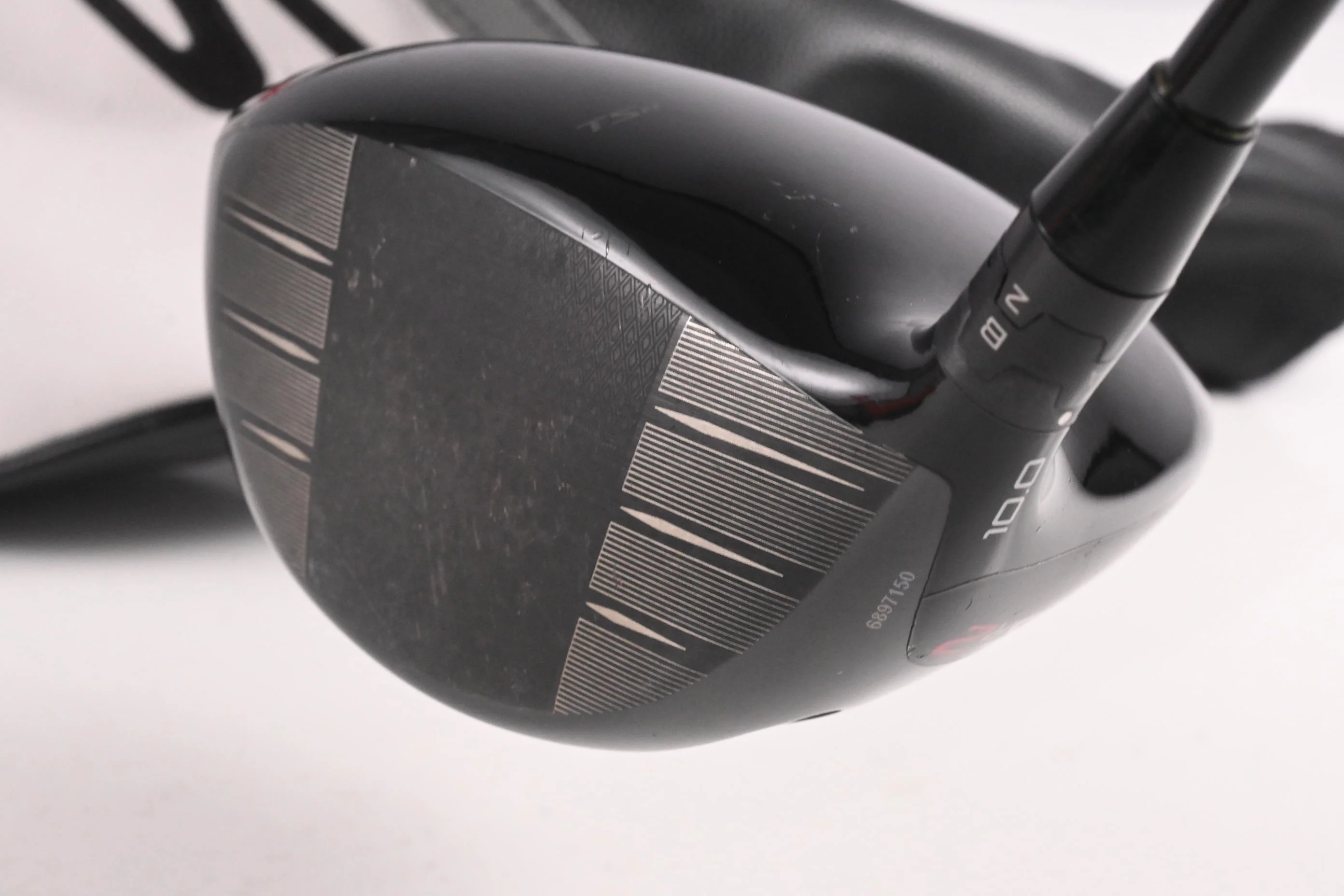 Titleist TSR2 Driver / 10 Degree / Senior Flex Accra FX 140 Shaft - Image 4