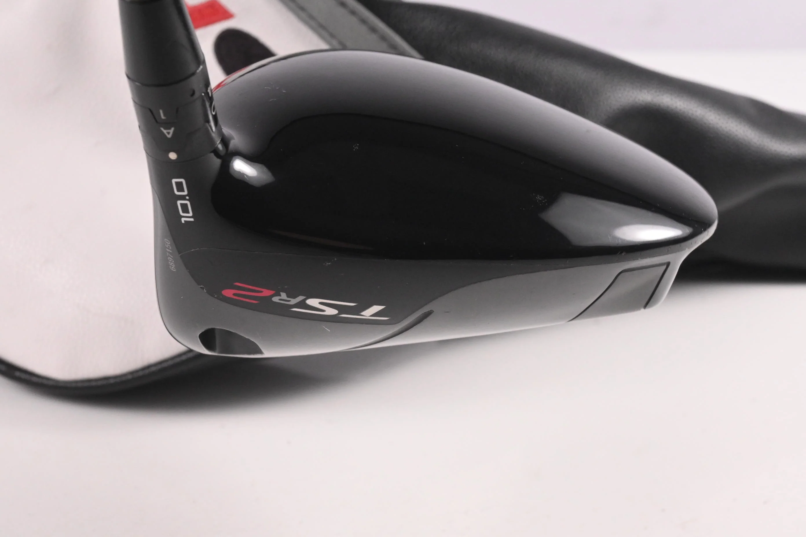 Titleist TSR2 Driver / 10 Degree / Senior Flex Accra FX 140 Shaft - Image 5