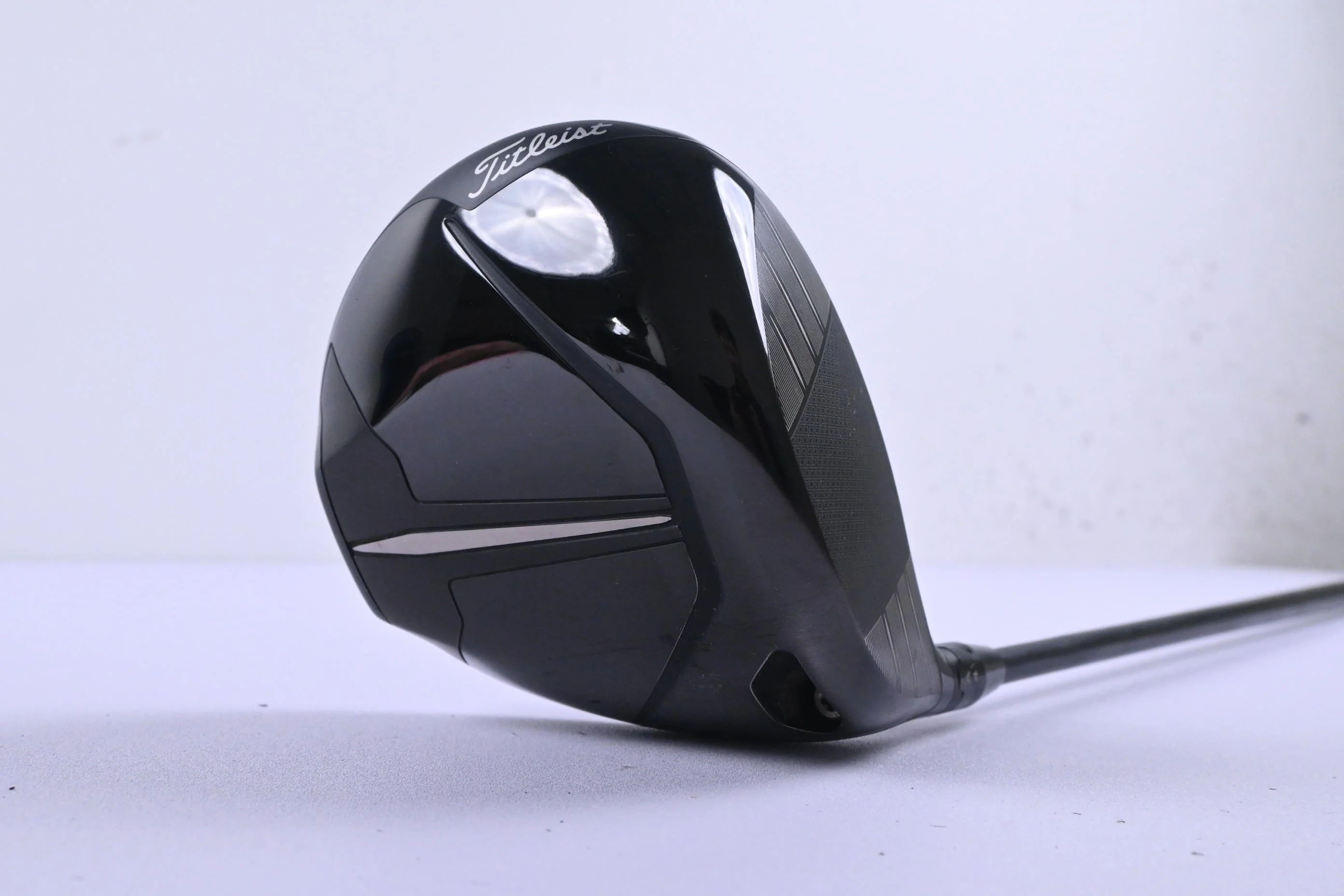 Titleist TSR2 Driver / 10 Degree / Regular Flex HZRDUS Gen4 Red CB 50 Shaft