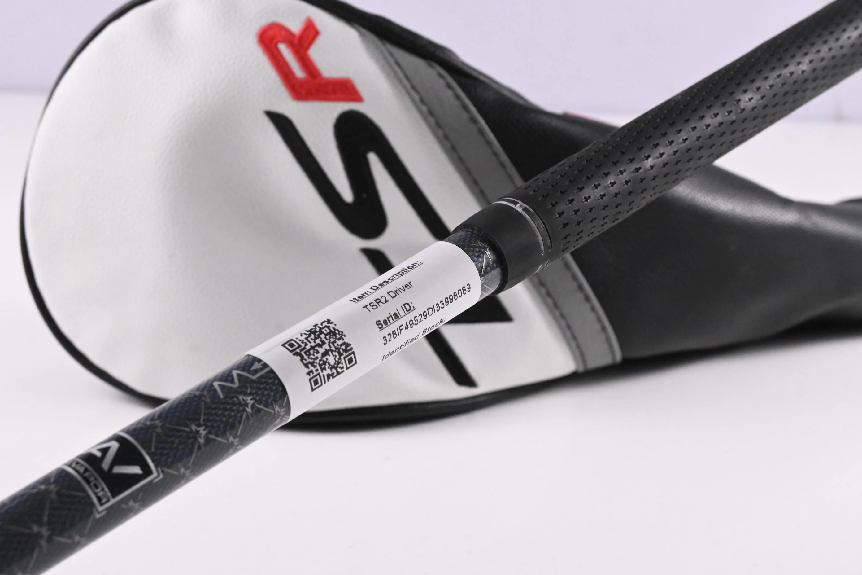 Titleist TSR2 Driver / 10 Degree / Regular Flex Tensei AV Blue 55 Shaft - Image 7