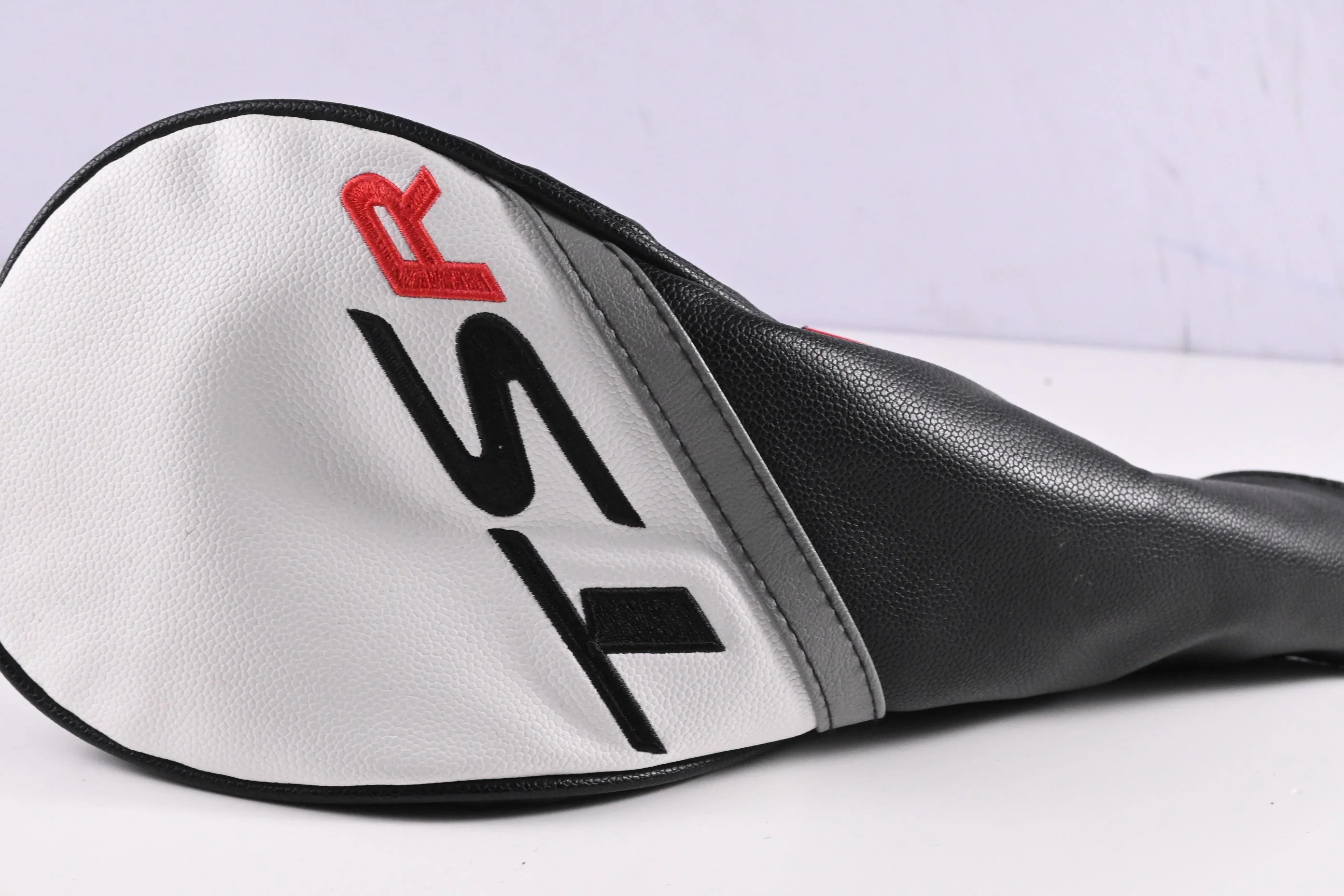 Titleist TSR2 Driver / 10 Degree / Regular Flex Tensei AV Blue 55 Shaft - Image 9