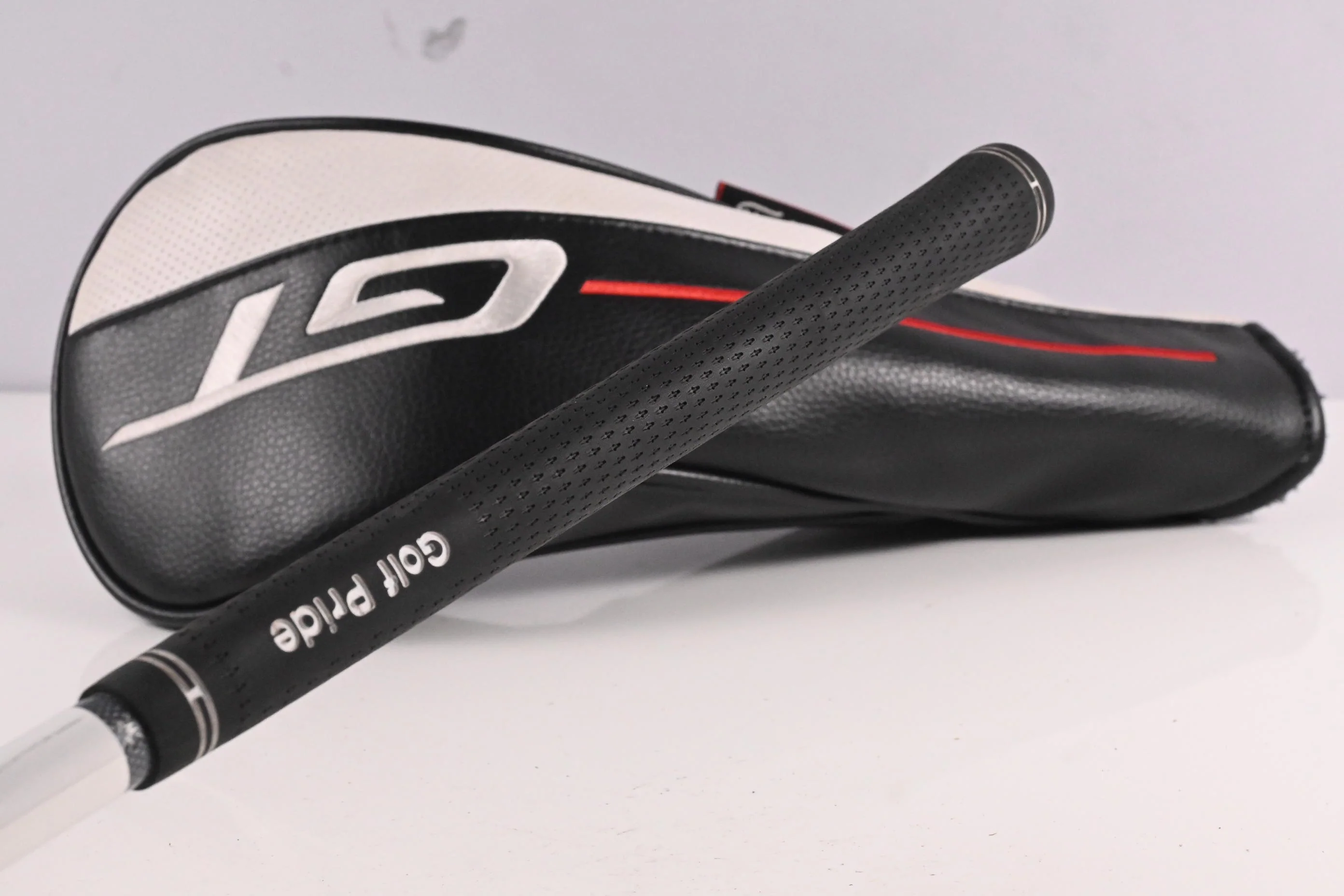 Titleist TSR2 Driver / 10 Degree / Stiff Flex Tensei AV Blue 55 Shaft - Image 8