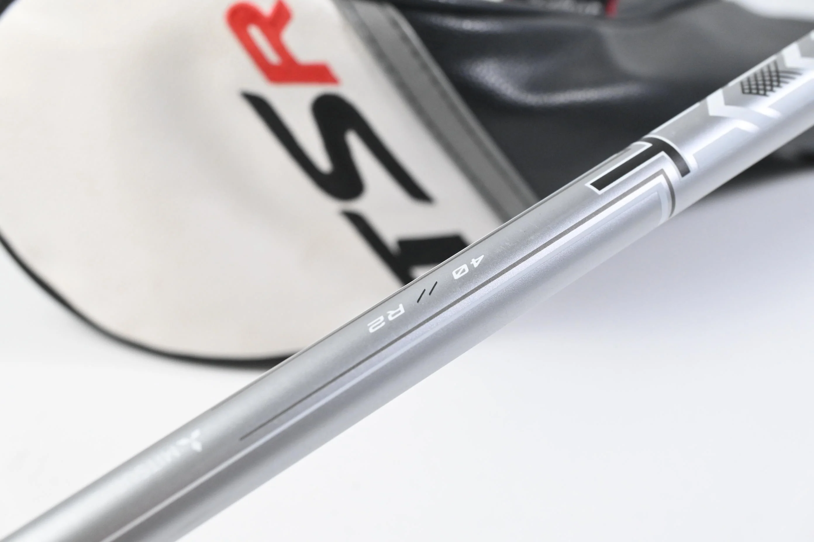Titleist TSR2+ #3 Wood / 14.5 Degree / Senior Flex MMT Speedmesh 40 Shaft - Image 6