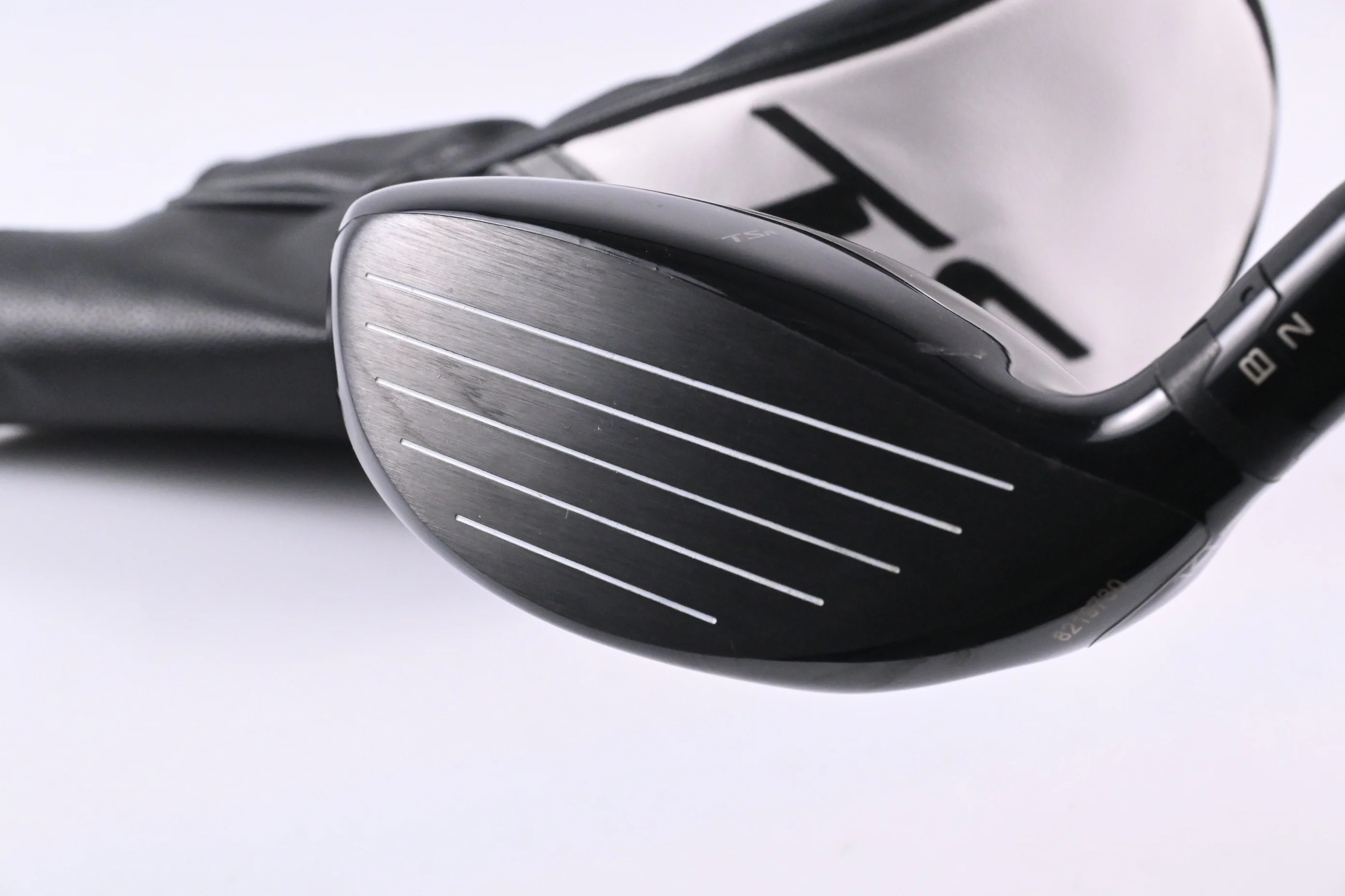 Titleist TSR2+ #3 Wood / 14.5 Degree / Regular Flex HZRDUS Gen4 Black 70 Shaft - Image 4