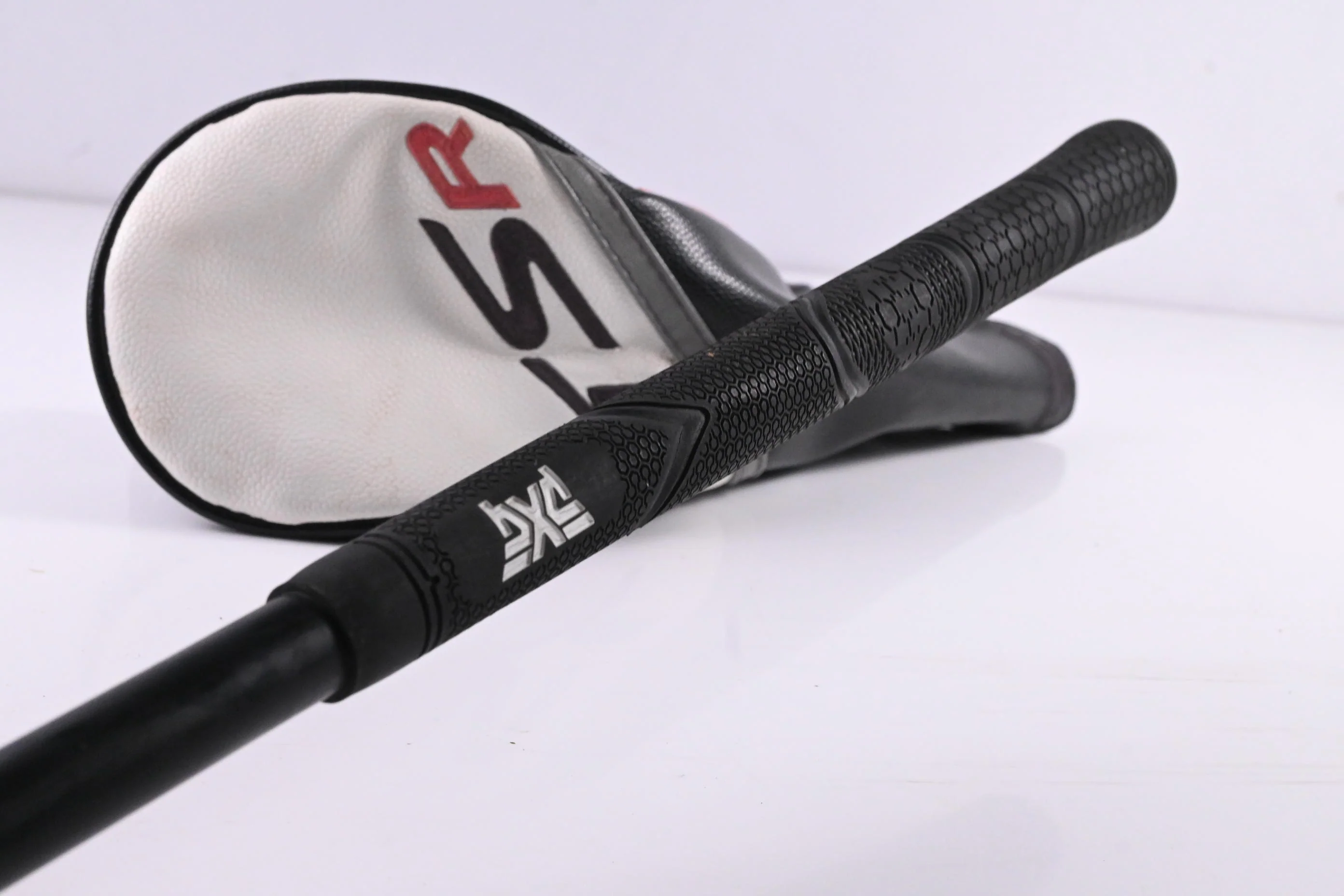 Titleist TSR2 #3 Wood / 16.5 Degree / Regular Flex HZRDUS CB Red 50 Shaft - Image 8