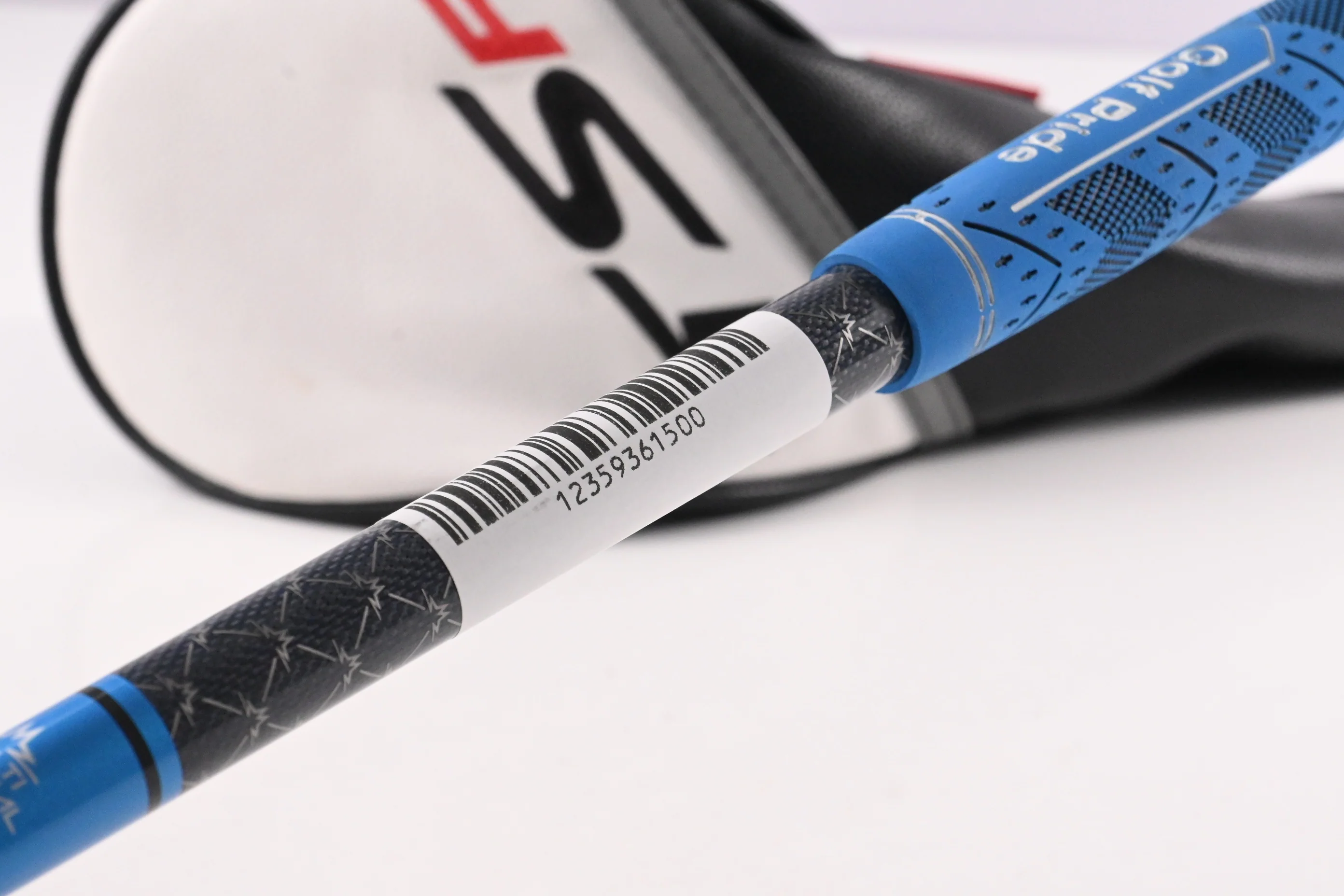 Titleist TSR2 #3 Wood / 16.5 Degree / Regular Flex Tensei AV Blue 65 Shaft - Image 7