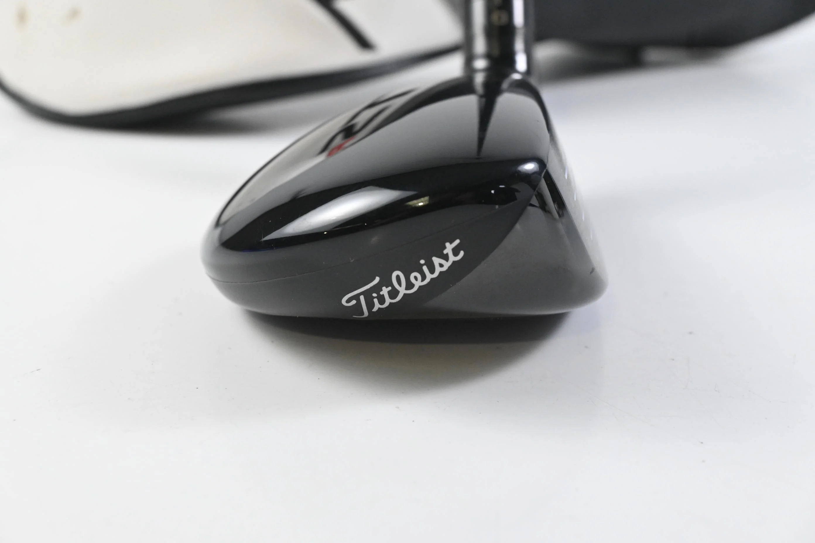 Titleist TSR2 #4 Hybrid / 21 Degree / Regular Flex Tensei AV Blue 65 Shaft - Image 3