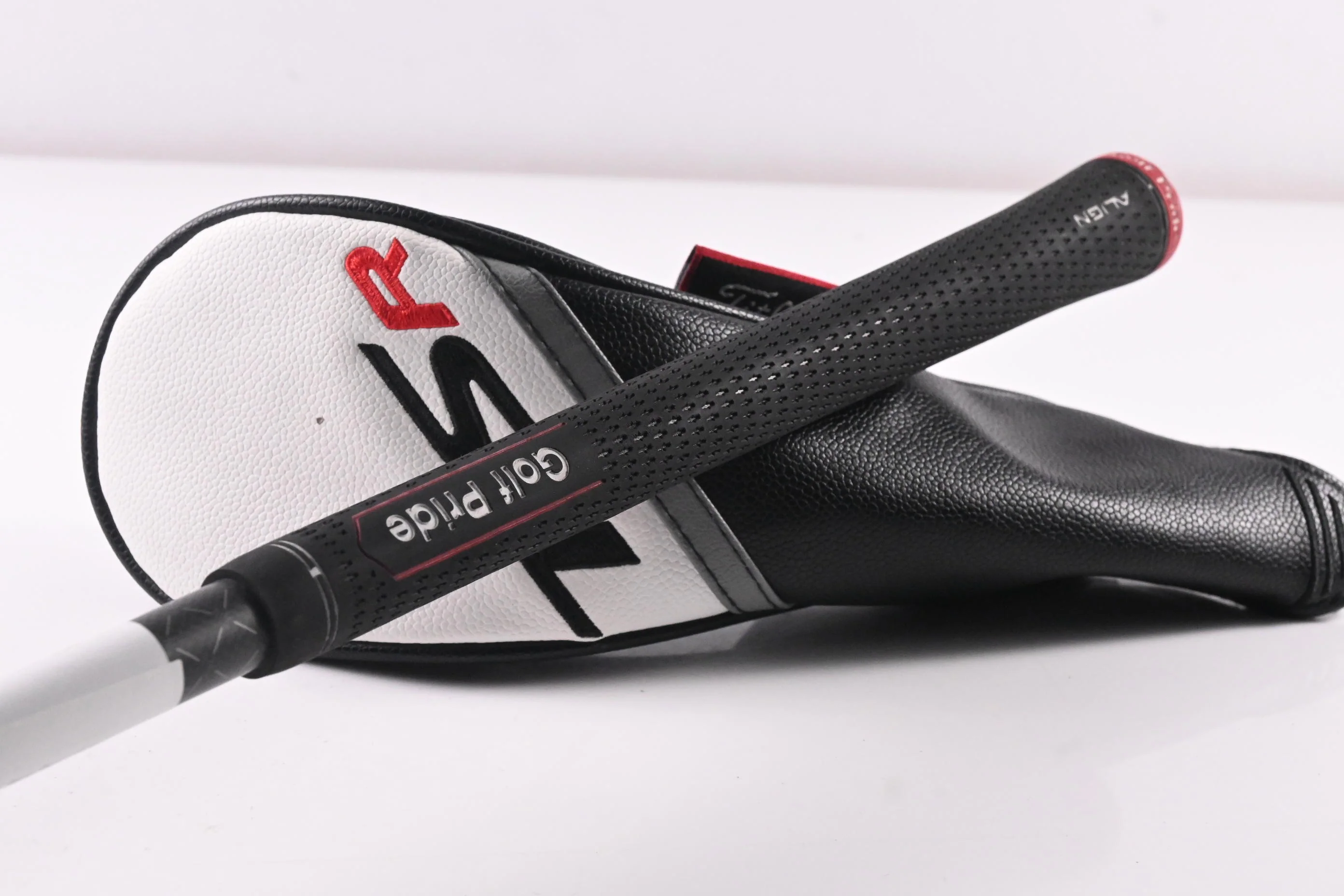 Titleist TSR2 #4 Hybrid / 21 Degree / Stiff Flex Tensei 1K Black 85 Shaft - Image 8