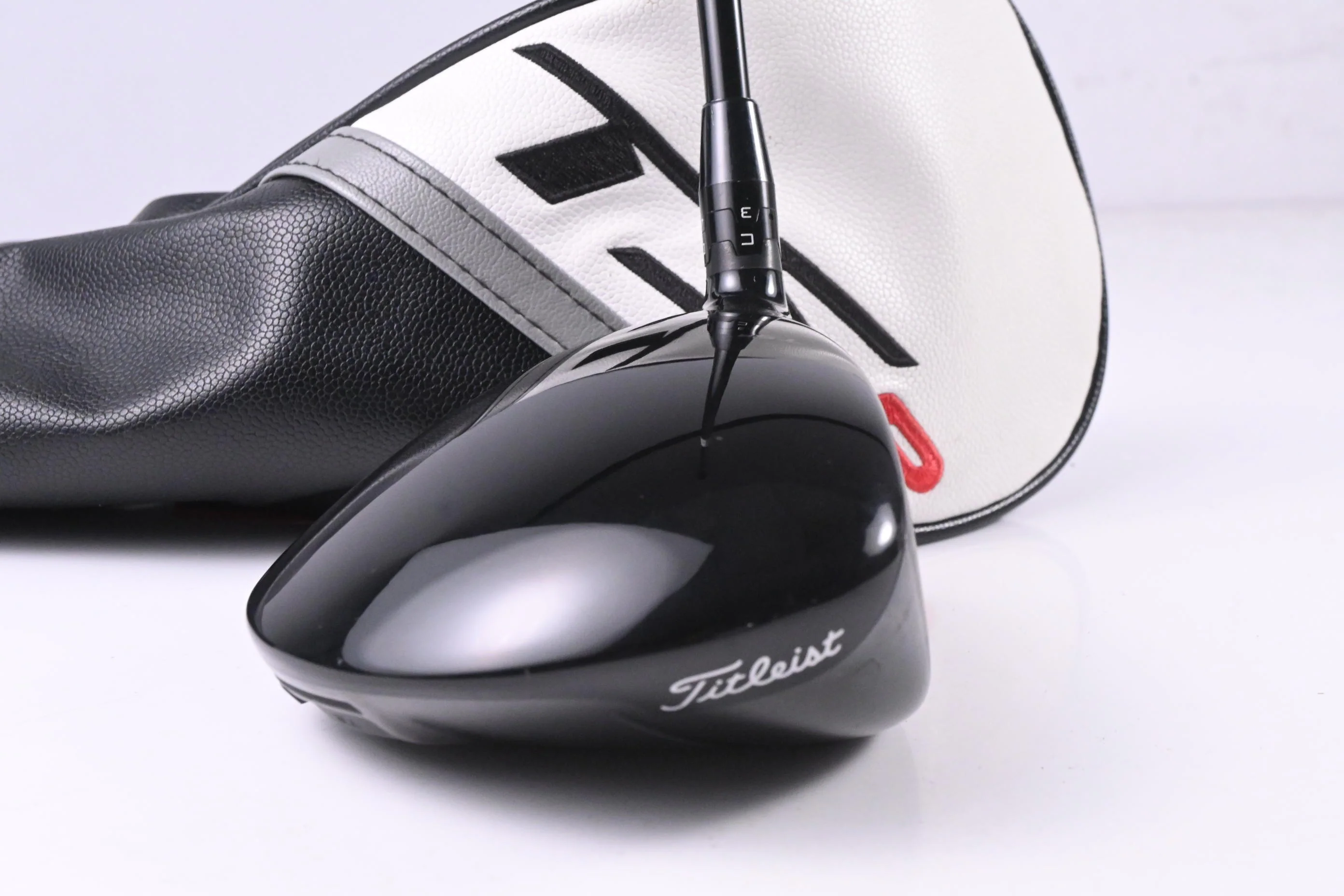 Titleist TSR3 Driver / 9 Degree / Regular Flex Tensei AV Blue 65 Shaft - Image 3