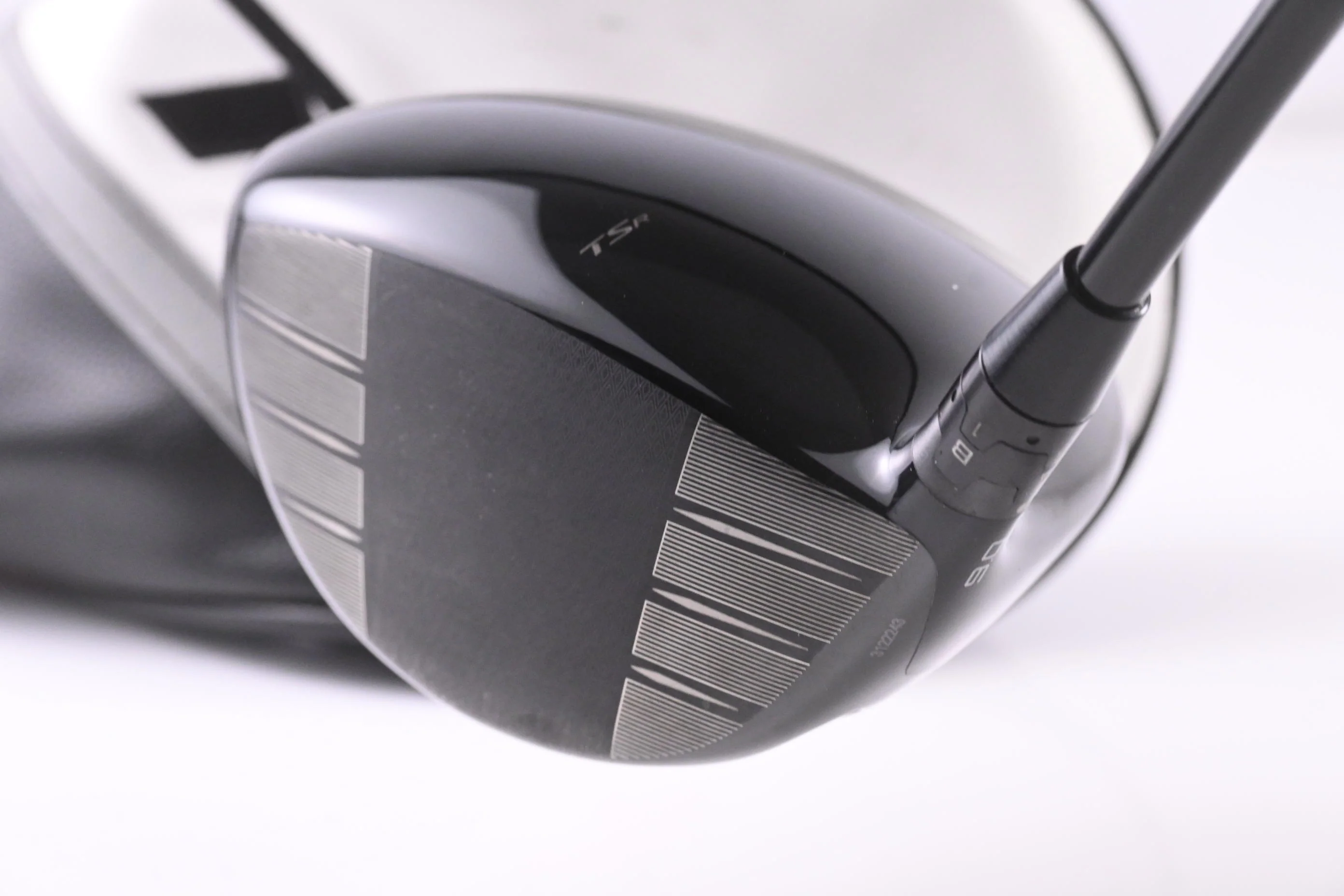 Titleist TSR3 Driver / 9 Degree / Stiff Flex HZRDUS Gen4 Black 60 Shaft - Image 4