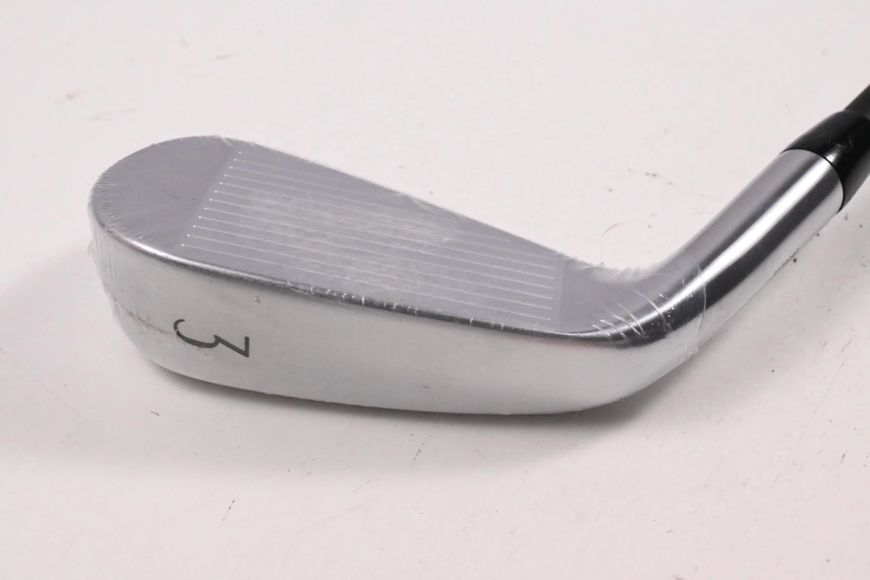 Titleist U.505 2025 Utility #3 Iron / 20 Degree / Stiff Flex HZRDUS Black 80 Shaft - Image 3
