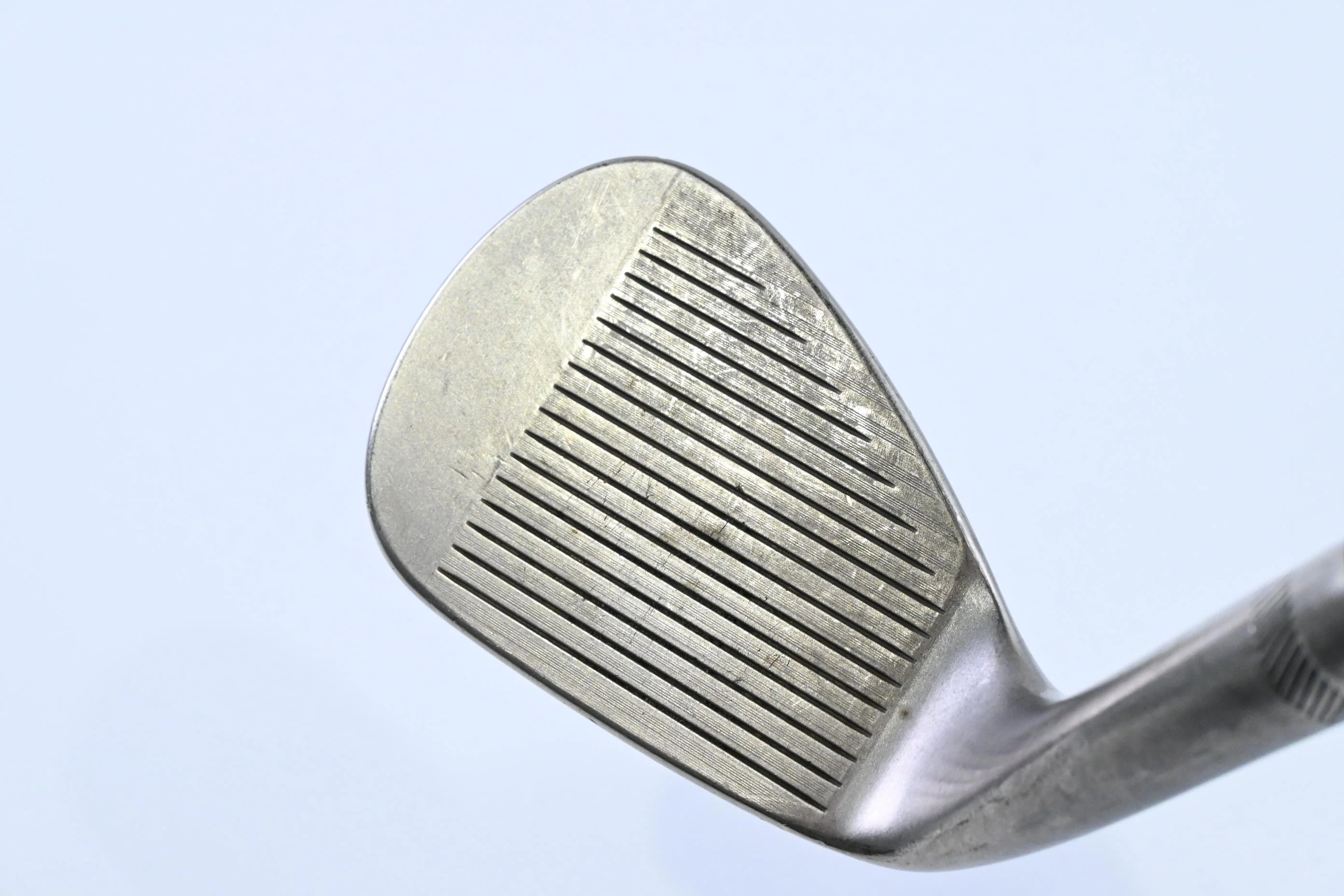 Titleist Vokey SM10 Gap Wedge / 50 Degree / Stiff Flex AMT Tour White S300 - Image 2