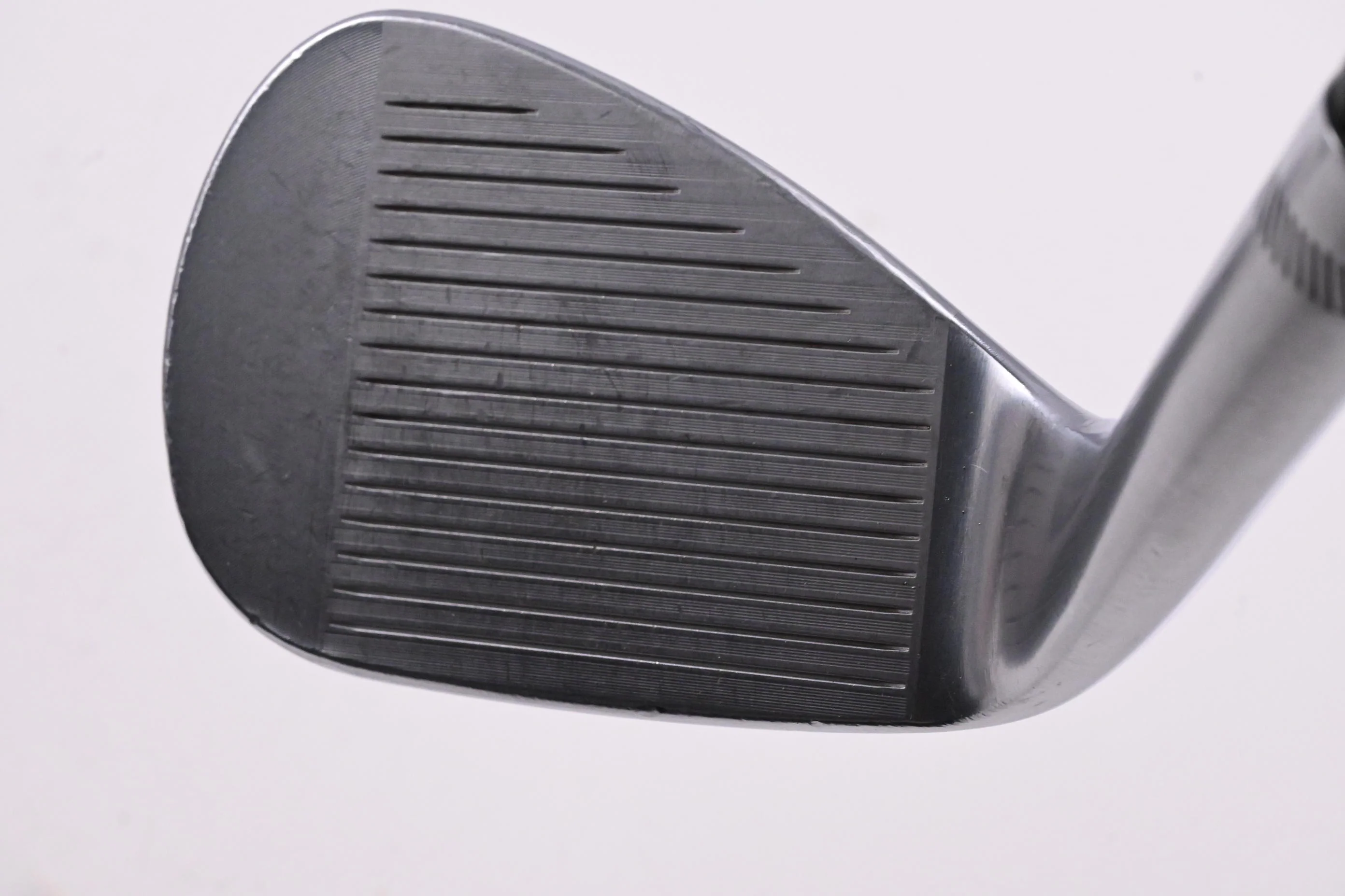Titleist Vokey SM8 Gap Wedge / 50 Degree / Regular Flex AMT Black R300 Shaft - Image 2