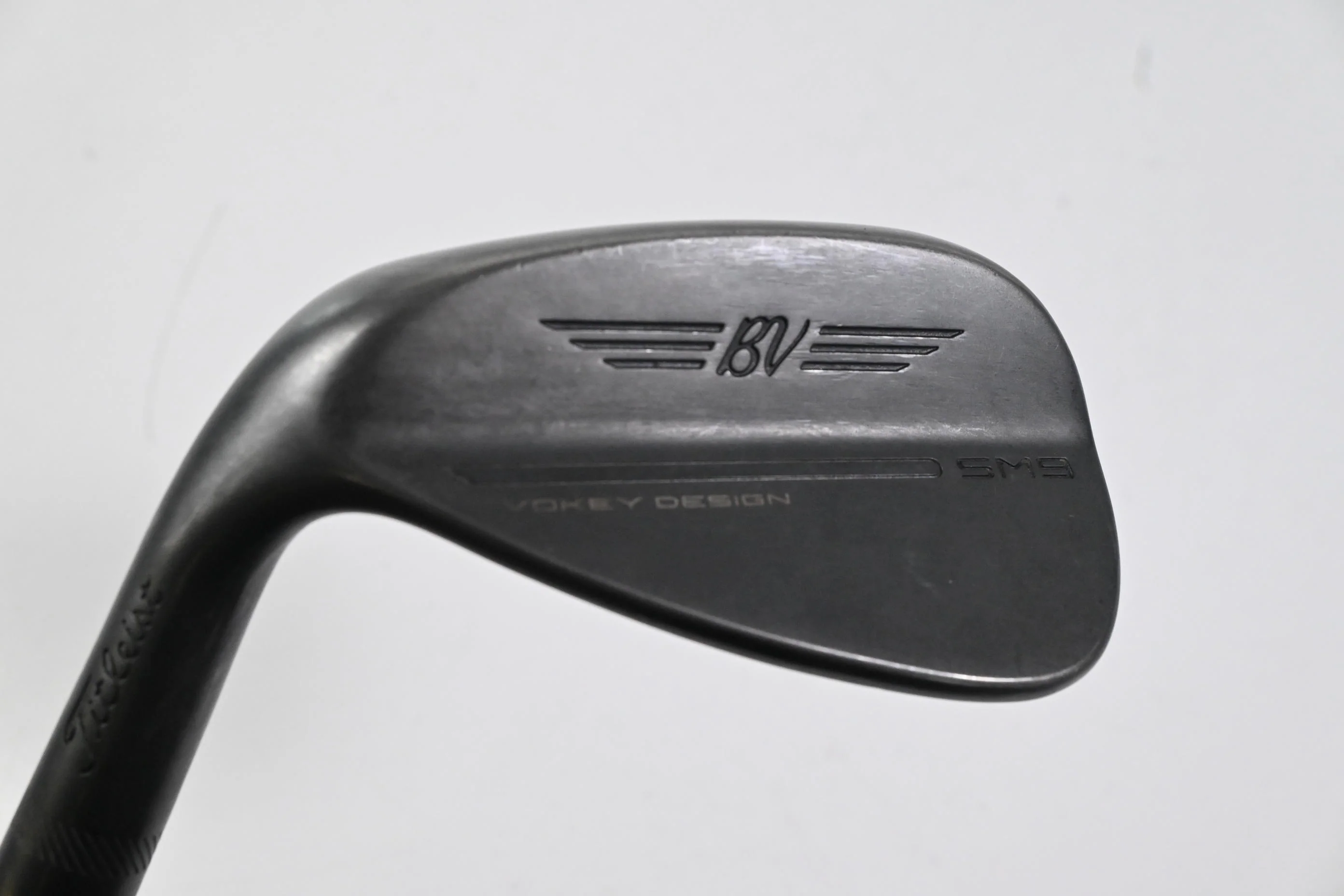 Left Hand Titleist Vokey SM9 Pitching Wedge / 46 Degree / X-Flex Project X LZ