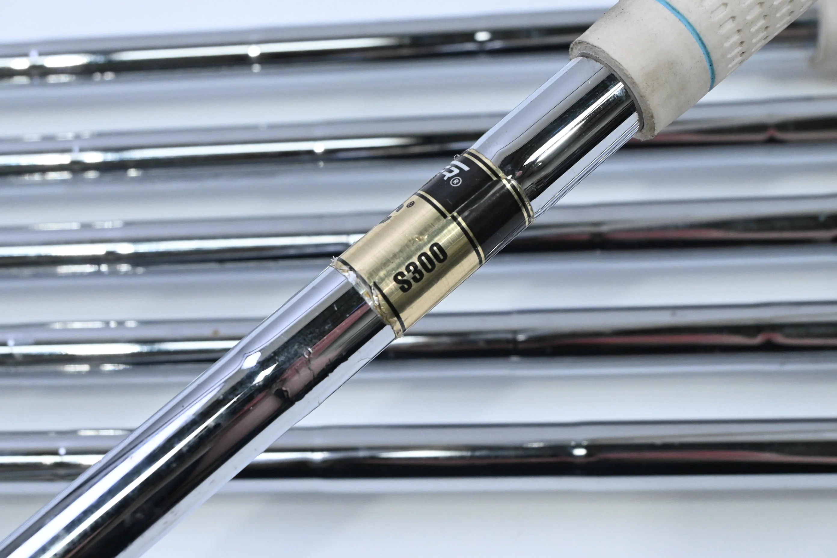 Titleist ZB Forged Irons / 4-PW / Stiff Flex Dynamic Gold S300 Shafts - Image 5