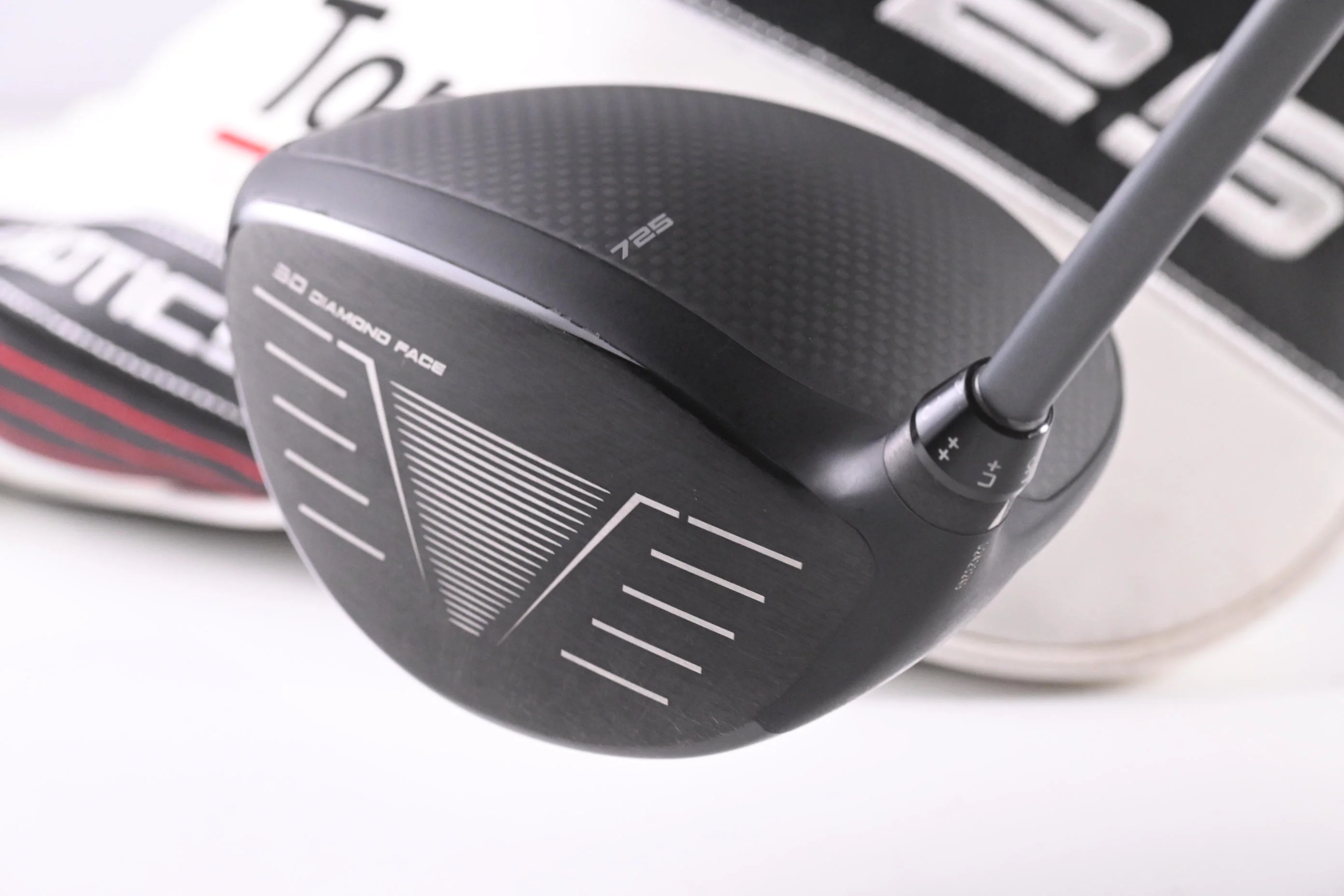 Tour Edge C725 Driver / 9 Degree / Regular Flex HZRDUS Smoke Black 60 Shaft - Image 4