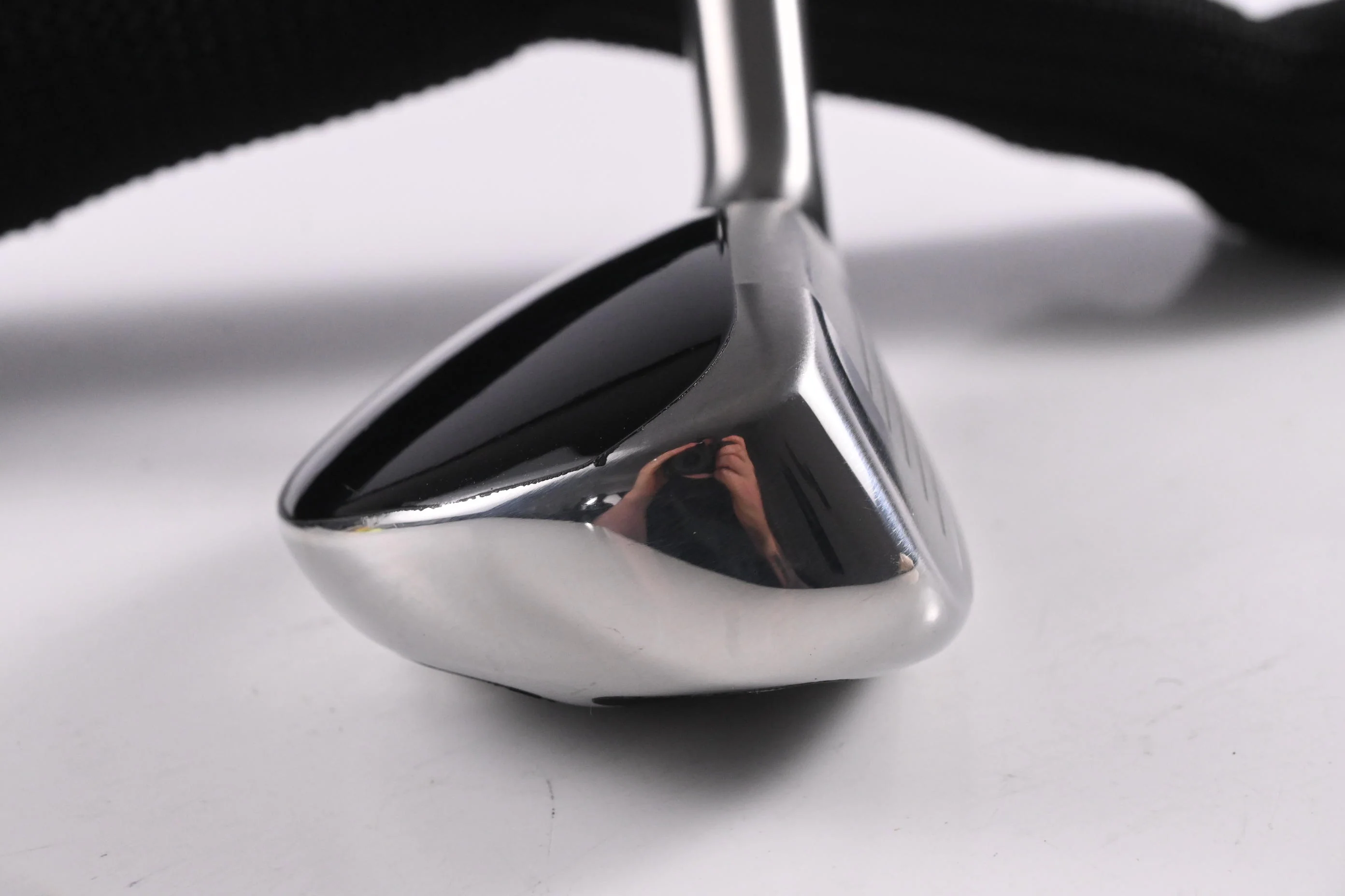 Tour Edge HL4 #4 Hybrid / 22 Degree / Regular Flex Tour Edge Shaft - Image 3