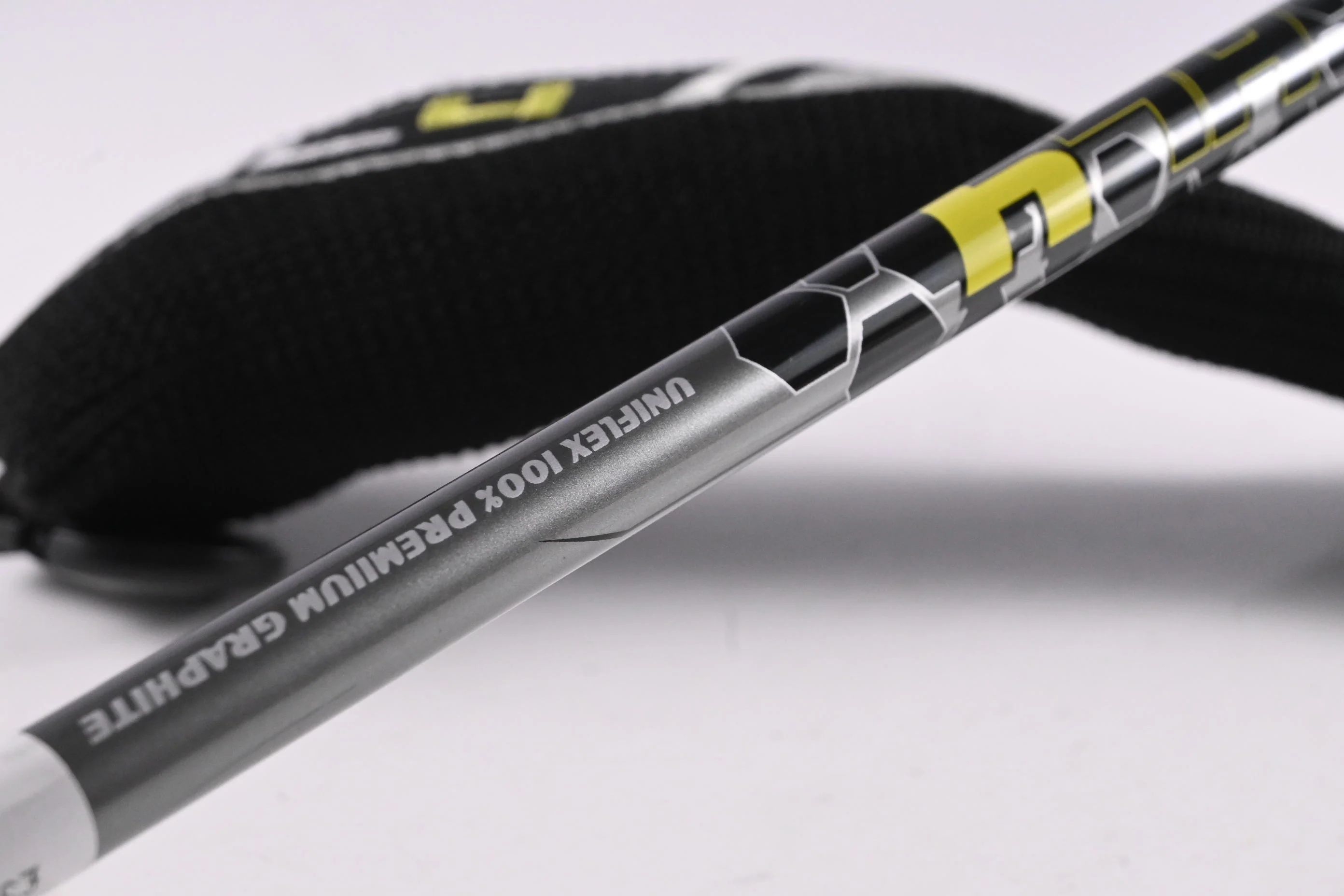 Tour Edge HL4 #4 Hybrid / 22 Degree / Regular Flex Tour Edge Shaft - Image 6