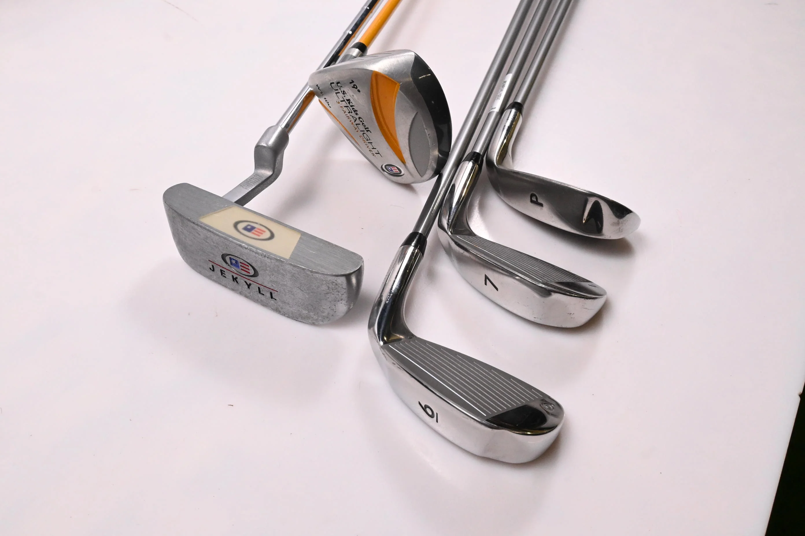 Left Hand US Kids WT-60 Package Set / Woods, Irons, Putter - Image 4