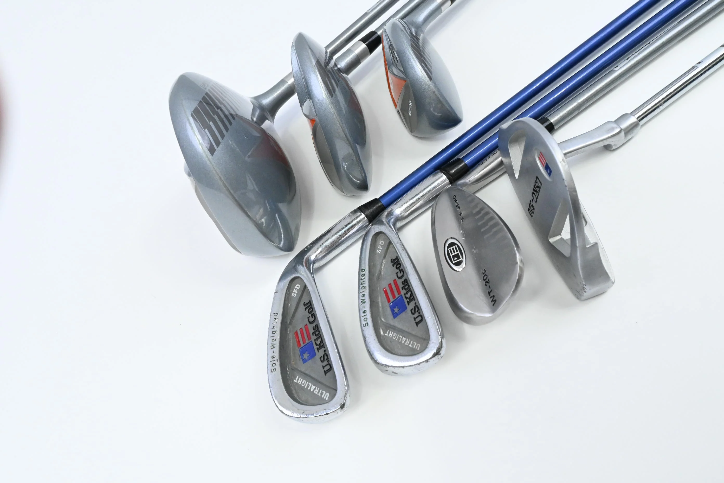 Junior US Kids Ultralight Package Set / Woods, Hybrid, Irons, Putter, Bag - Image 3