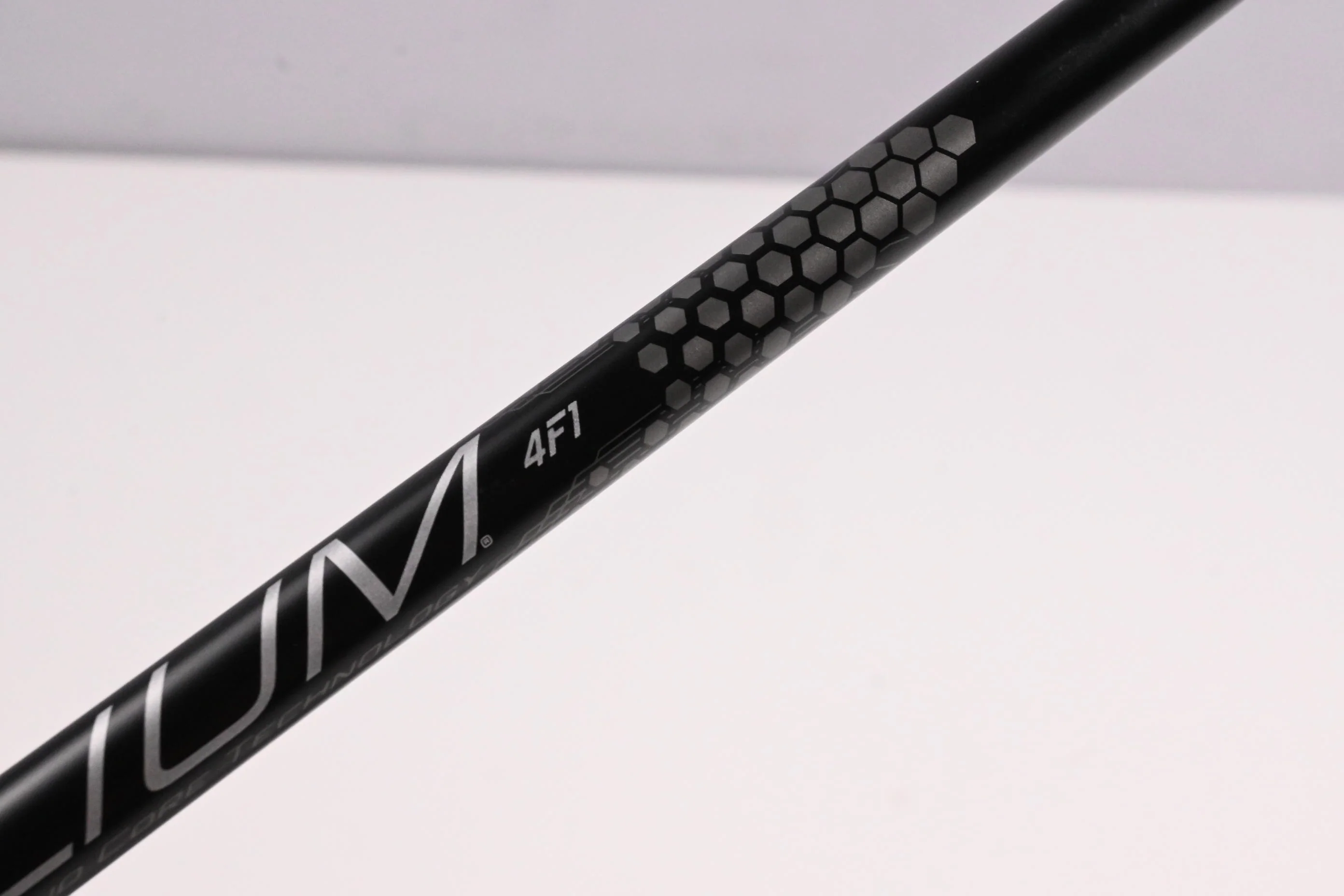 Ladies UST Mamiya Helium Black 4 #7 Wood Shaft / Ladies F1 Flex / Cobra 2nd Gen - Image 2