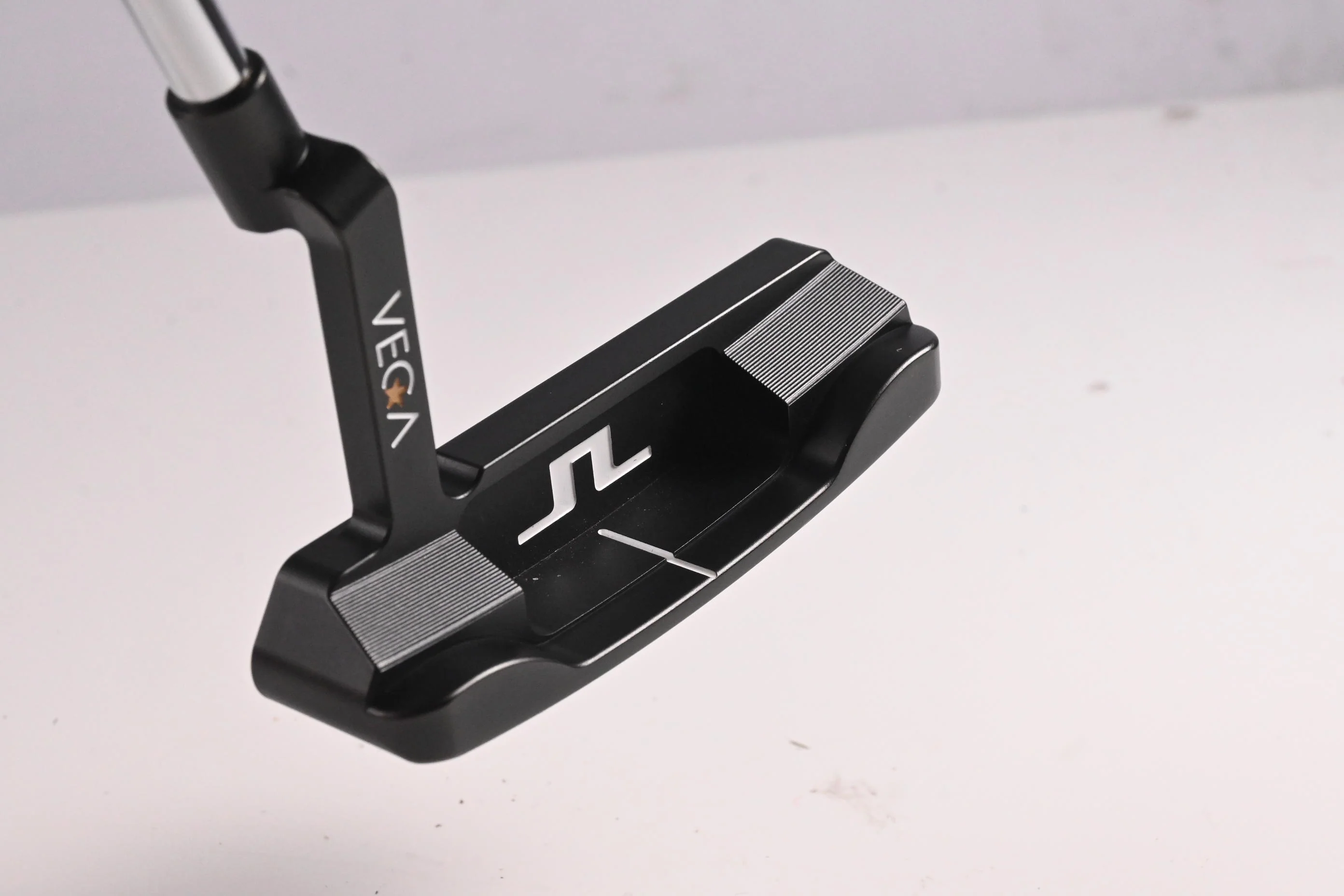 Vega J Lindeberg LTD4 Putter / 34.5 Inch - Image 4