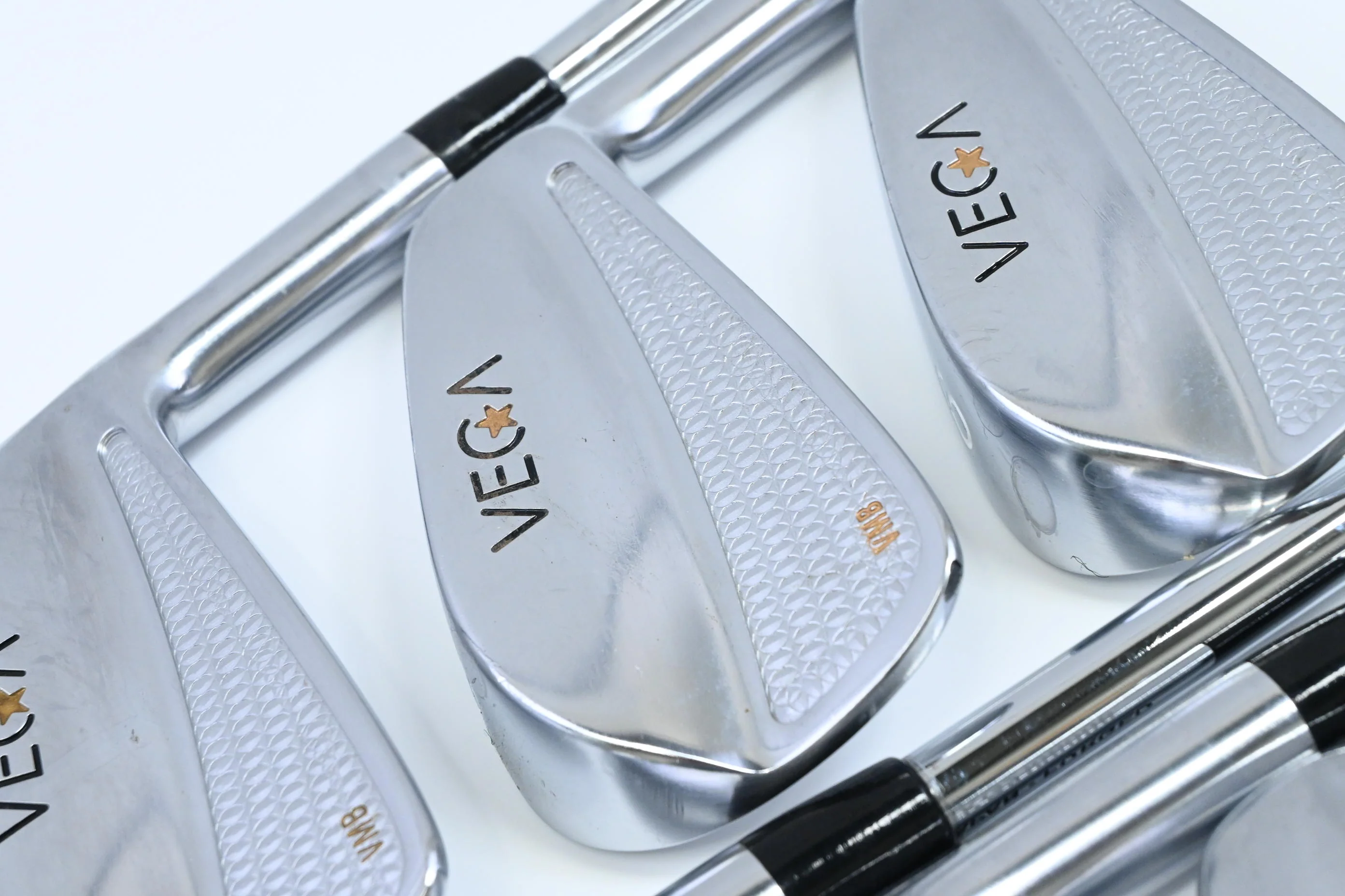 Vega VMB Irons / 4-PW / TX-Flex Shimada Shafts