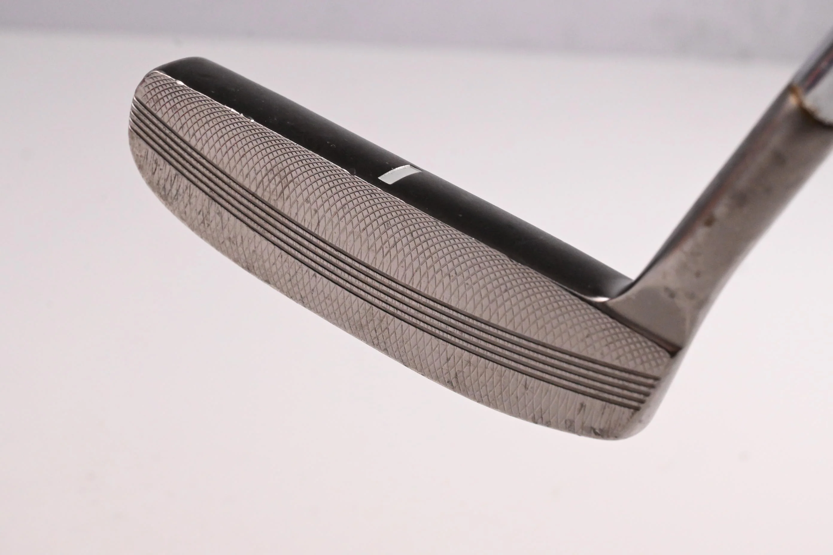 Wilson 8800 Series Putter / 34 Inch - Image 2