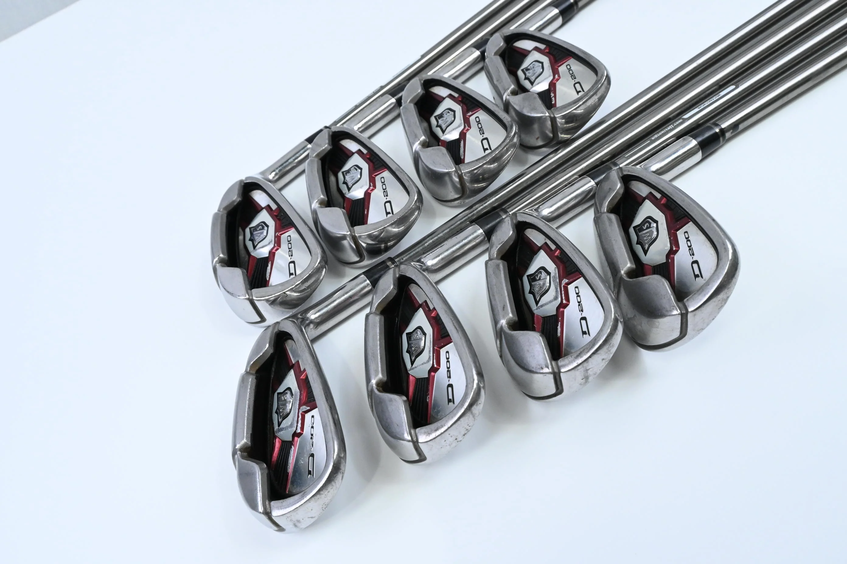 Wilson D200 Irons / 5-PW+GW+SW / Regular Flex UST Elements Chrome 59 Shafts - Image 2