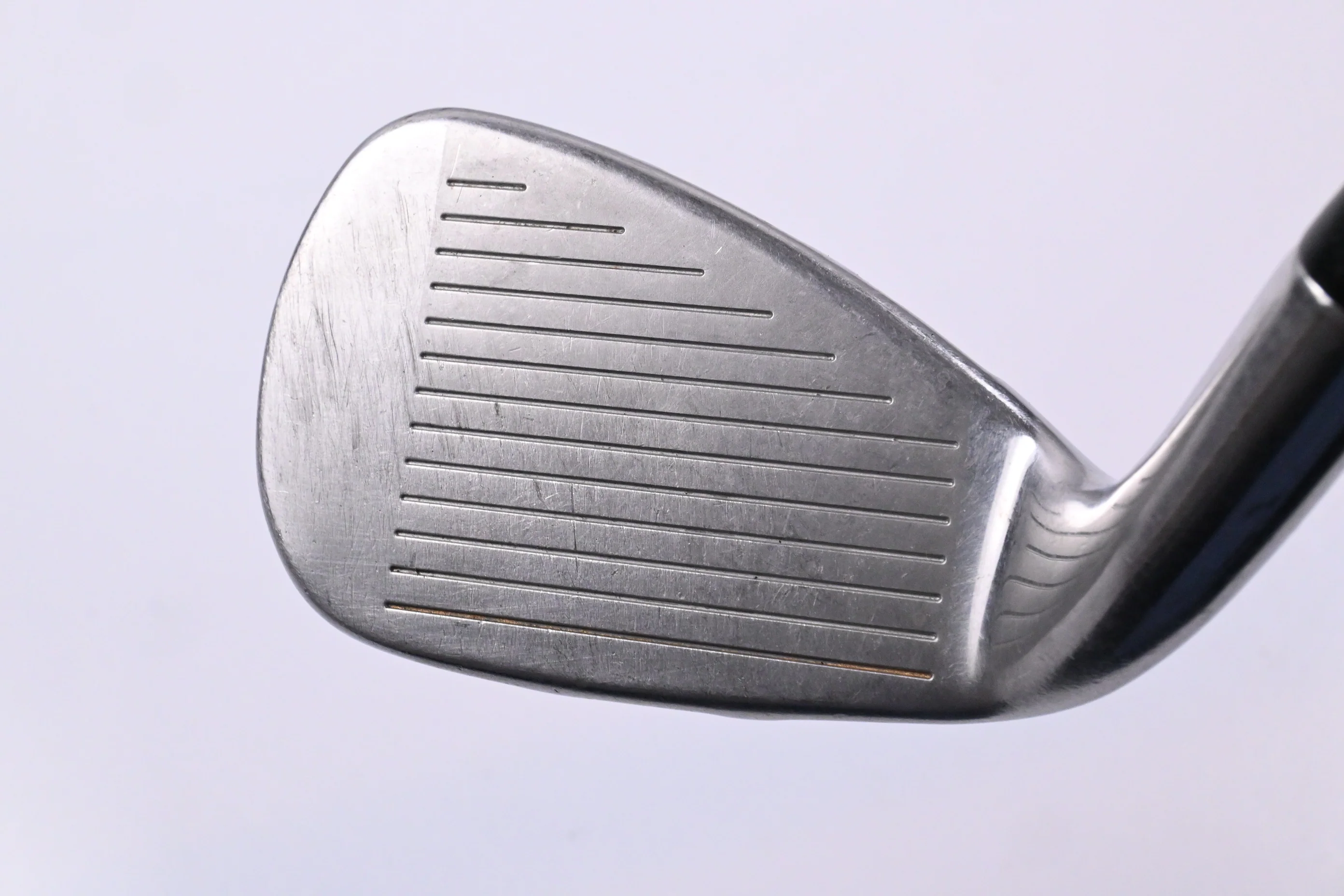 Wilson D300 Pitching Wedge / 43 Degree / Regular Flex KBS Tour 90 Shaft - Image 2
