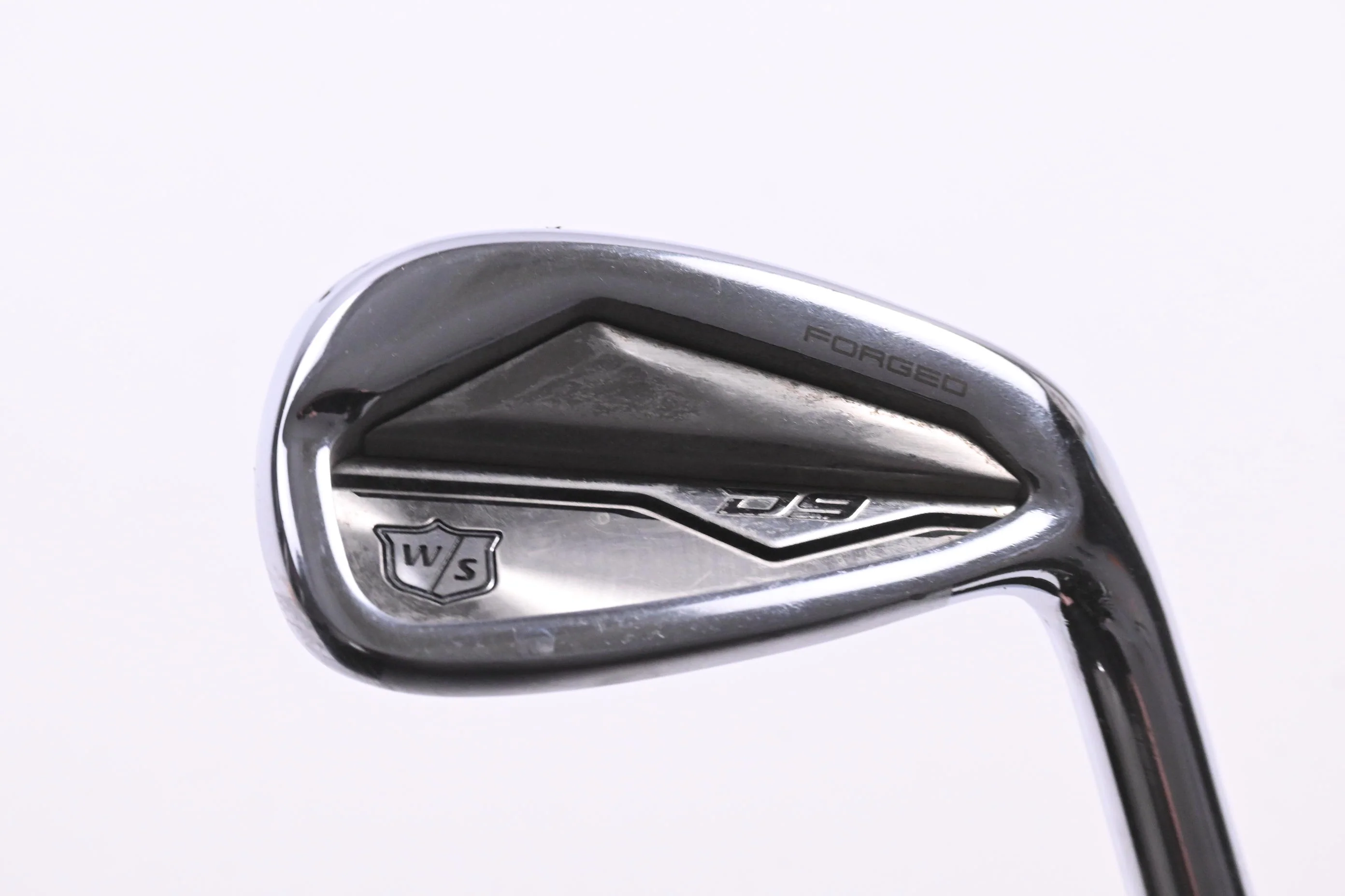 Wilson D9 Forged #8 Iron / 34.5 Degree / Stiff Flex Dynamic Gold 105 S300 Shaft