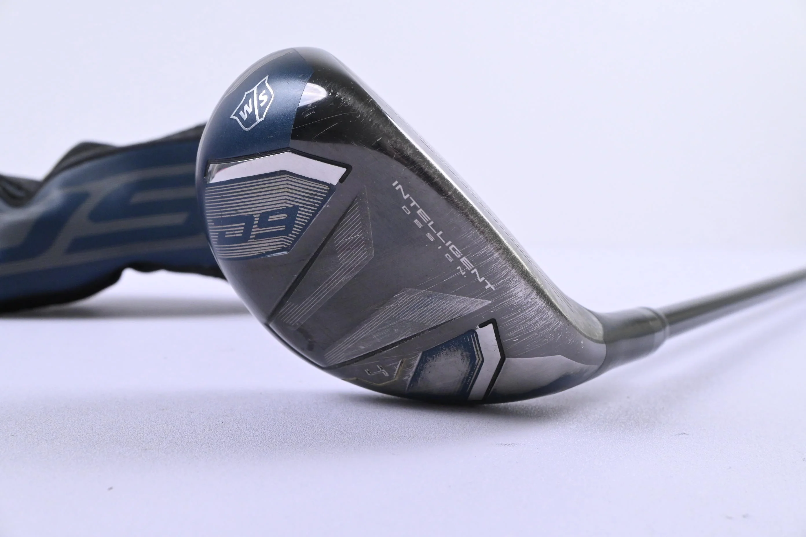 Wilson D9 #4 Hybrid / 22 Degree / Regular Flex Tensei AV Blue 60 Shaft