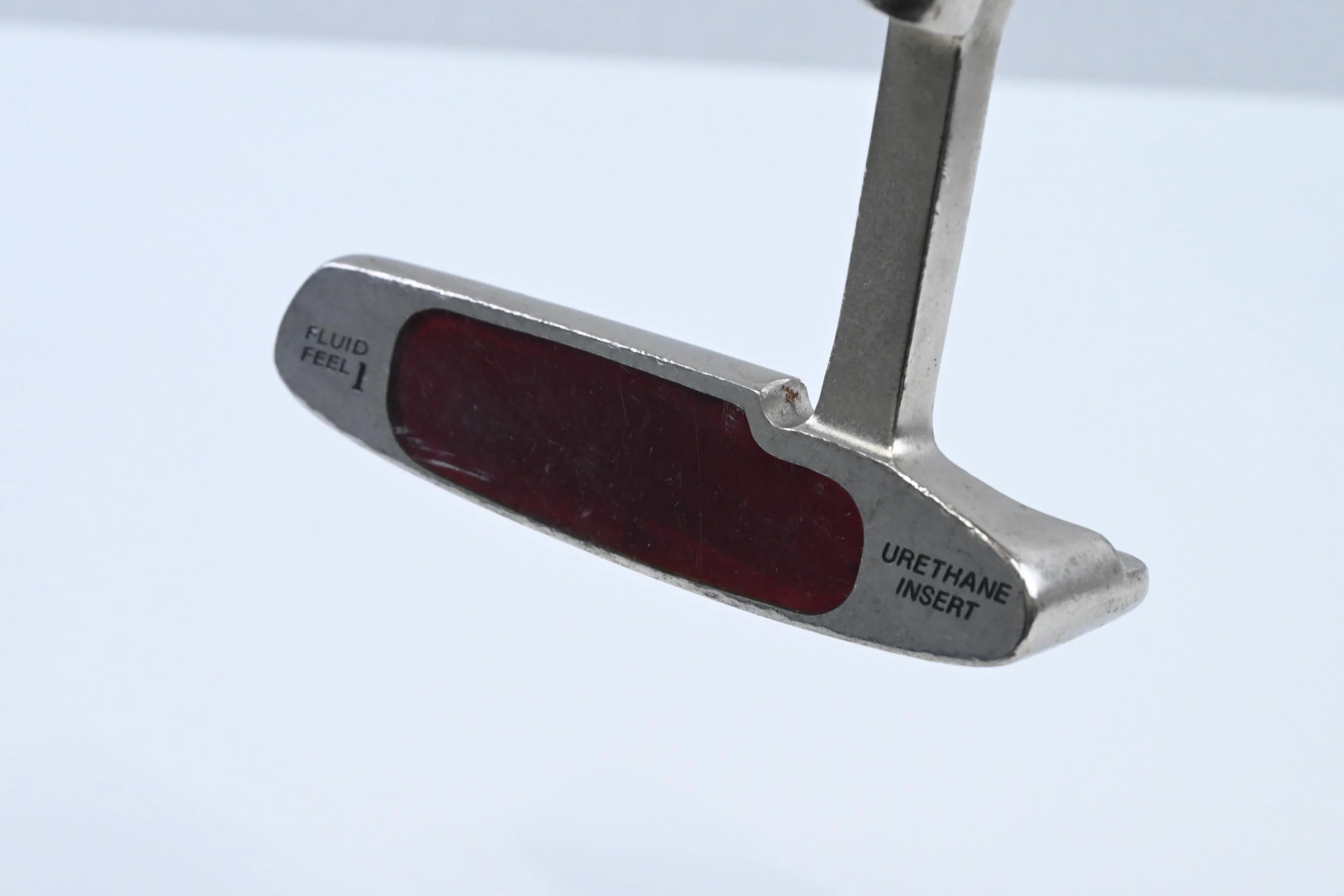 Wilson Deep Red Fluid Feel 1 Putter / 34 Inch - Image 2
