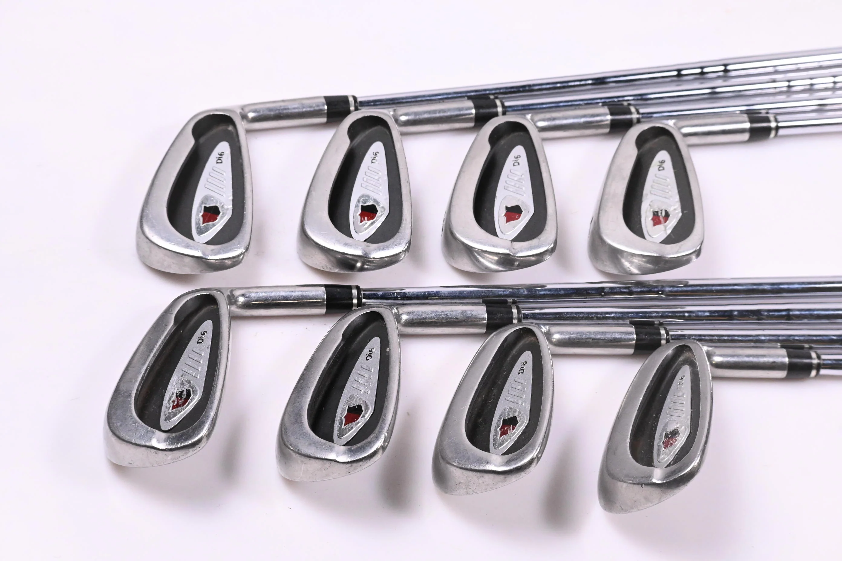 Wilson Di6 Irons / 4-PW+SW / Regular Flex Taper Tech Shafts - Image 2