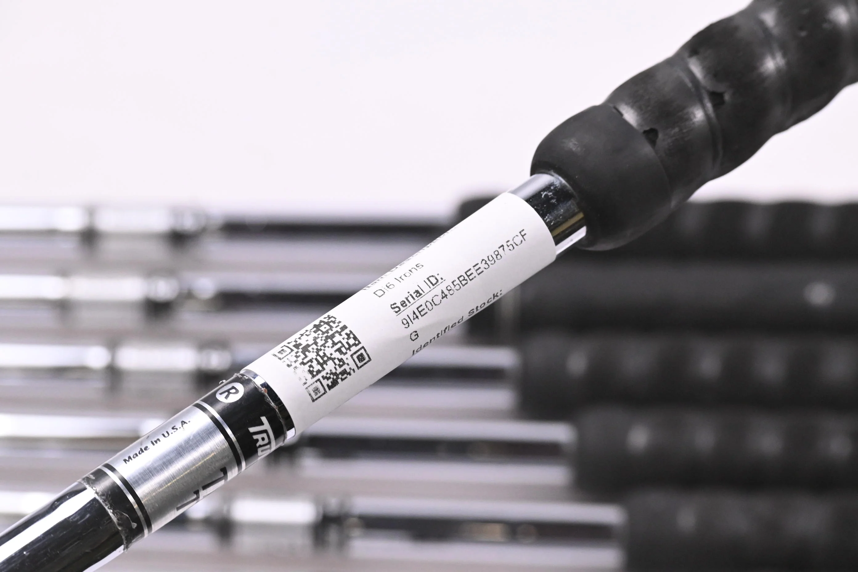 Wilson Di6 Irons / 4-PW+SW / Regular Flex Taper Tech Shafts - Image 6