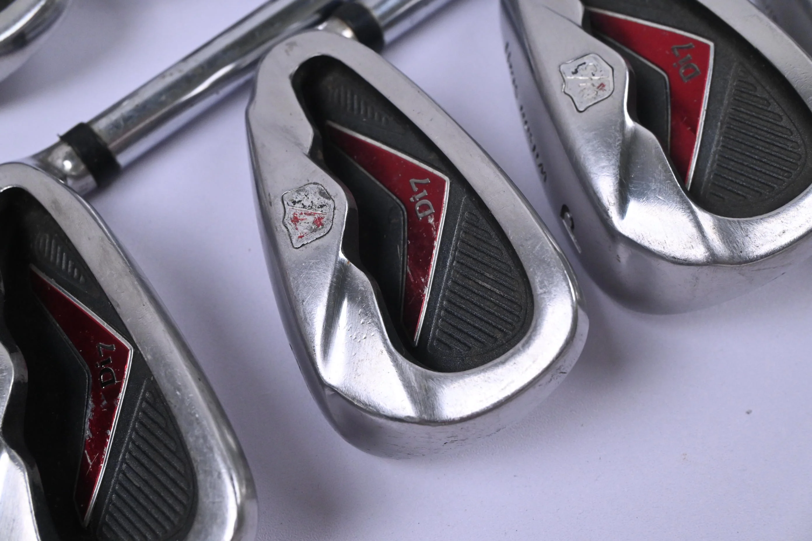 Wilson Di7 Irons / 4-PW+SW / Uniflex True Temper TX-105