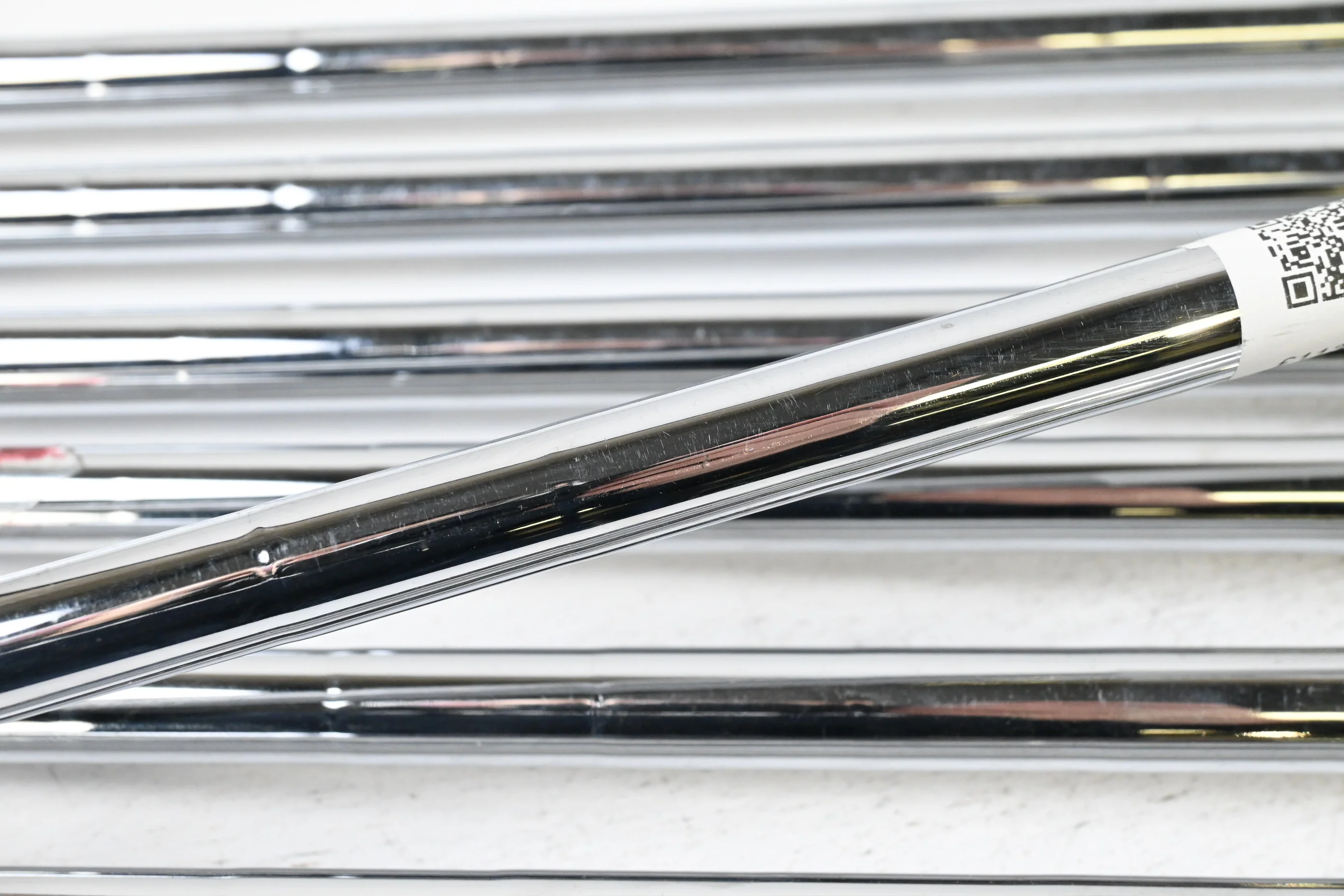 Wilson Di7 Irons / 4-PW+SW / Uniflex TX-105 Shafts - Image 5