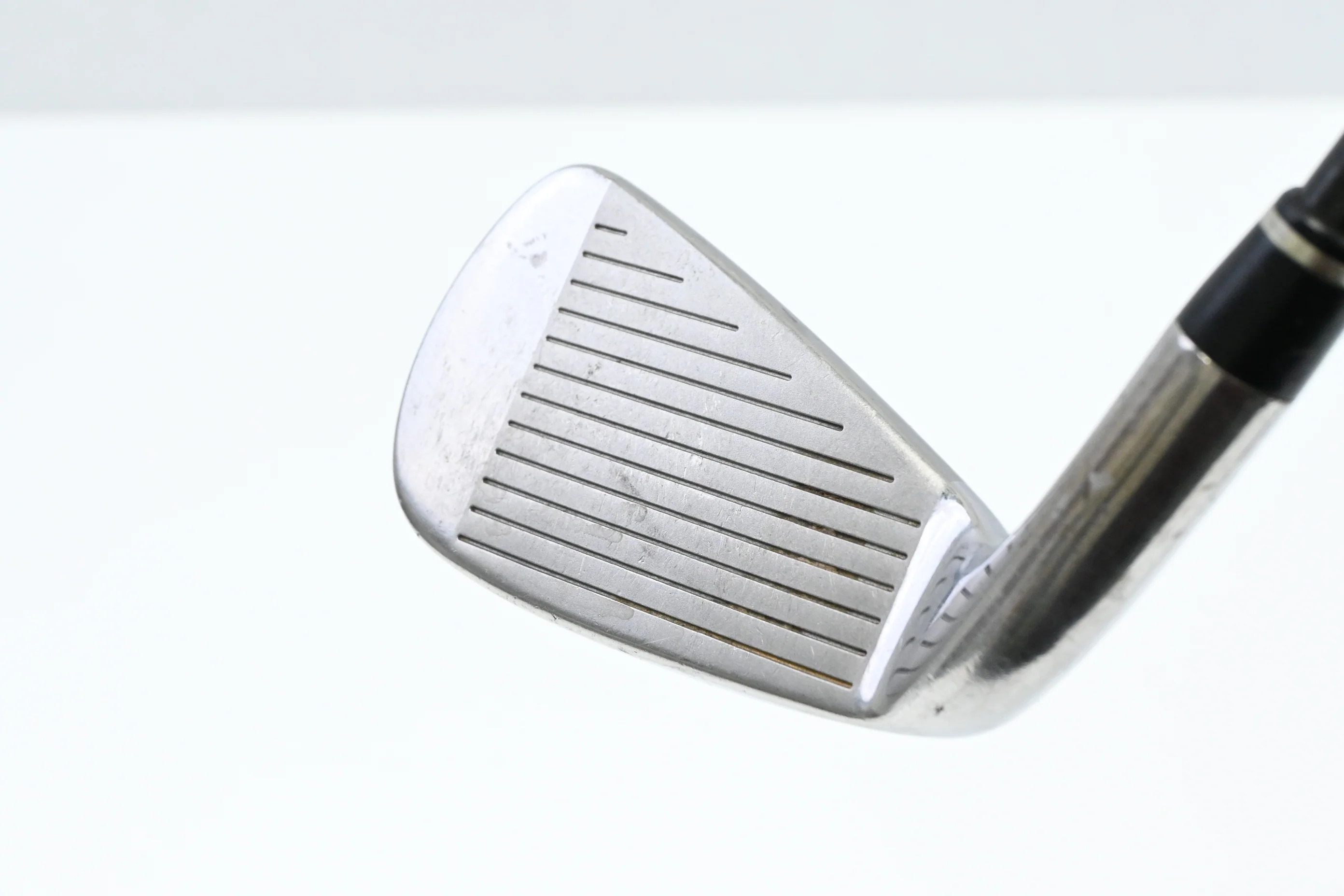Wilson Di9 #5 Iron / 25 Degree / Stiff Flex Aldila HMV3 Plus Shaft - Image 2