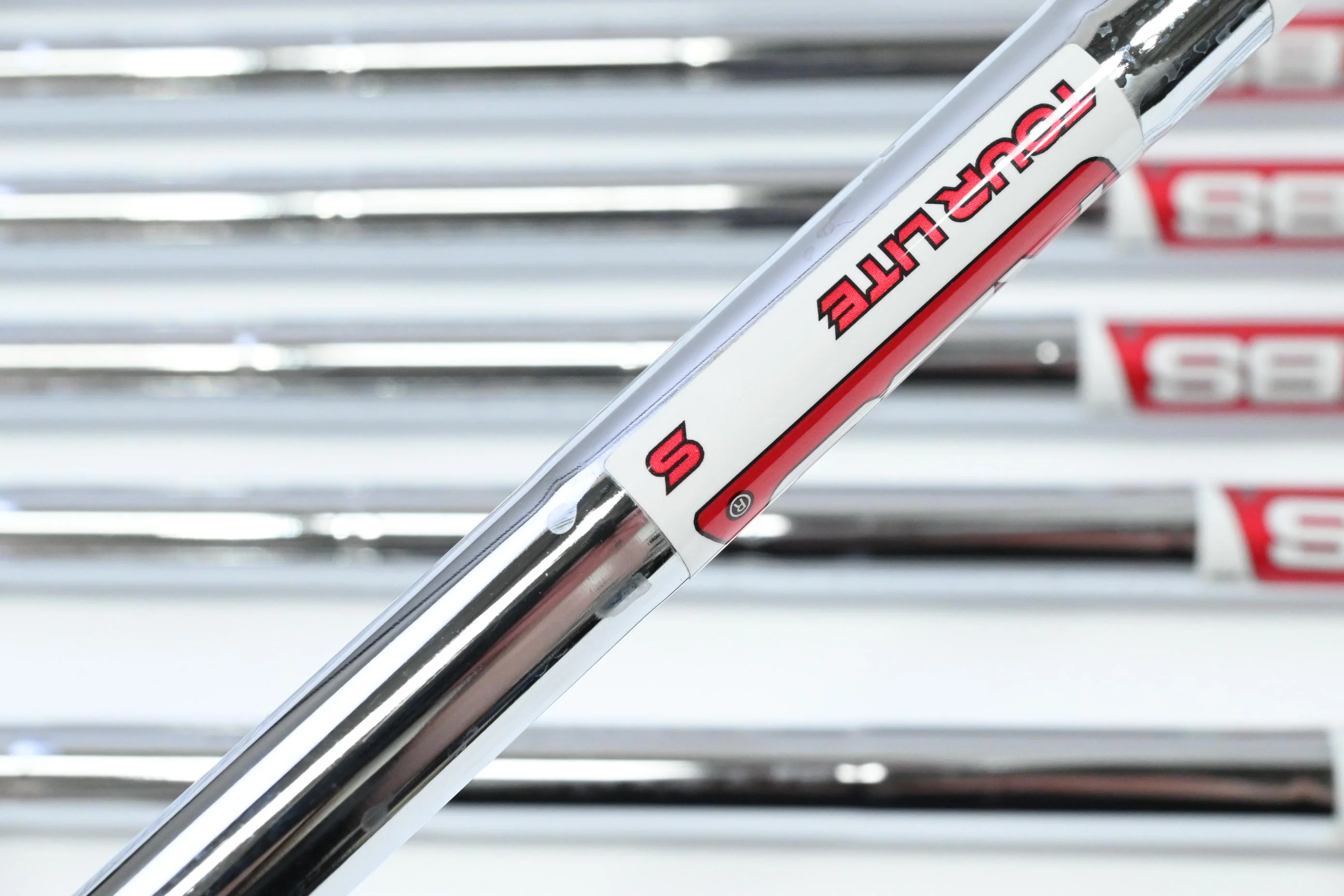Wilson Dynapower 2023 Irons / 6-PW+GW+SW / Stiff Flex KBS Tour Lite Shafts - Image 5