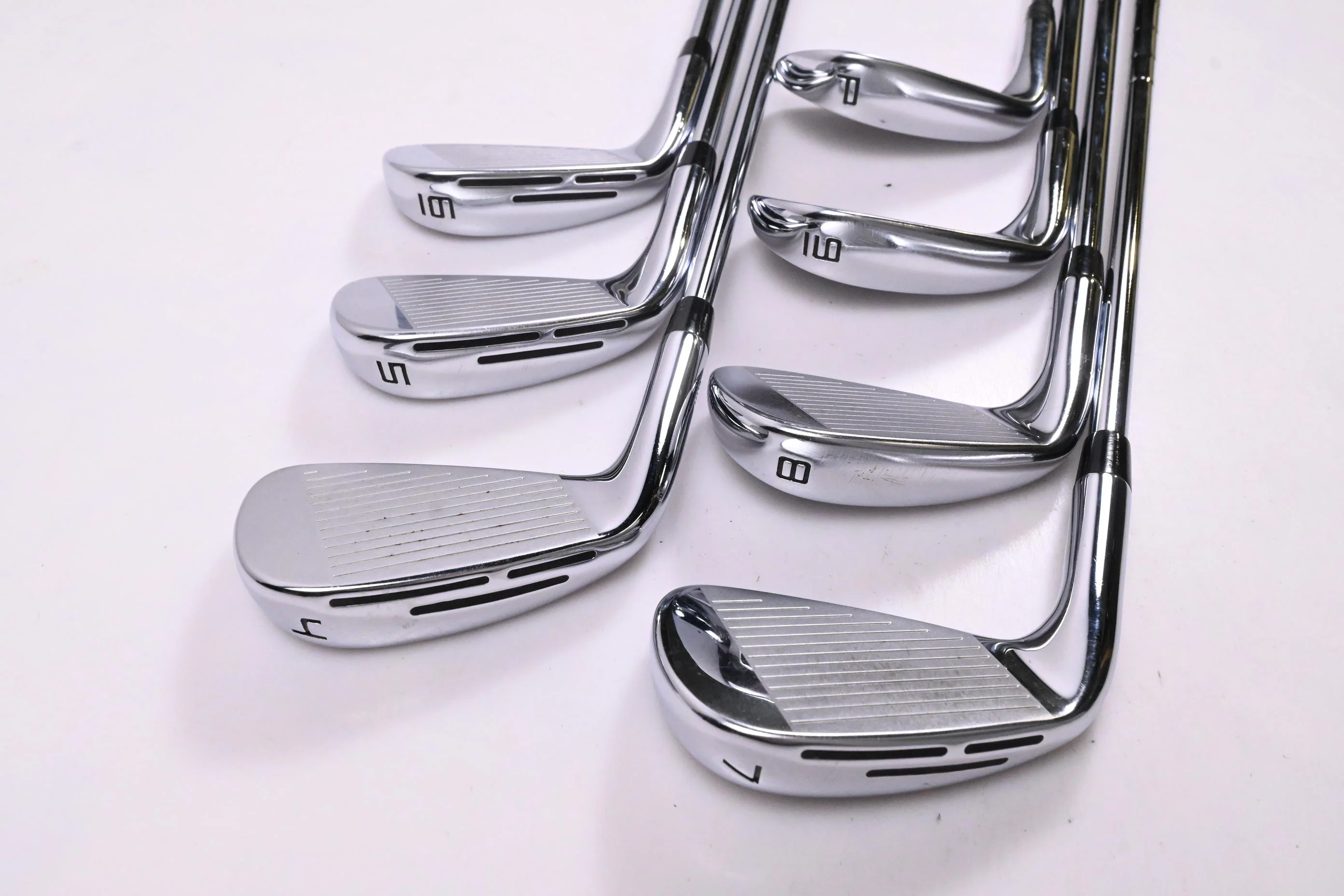 Wilson Dynapwr 2023 Forged Irons / 4-PW / Regular Flex KBS Tour Lite Shafts - Image 4