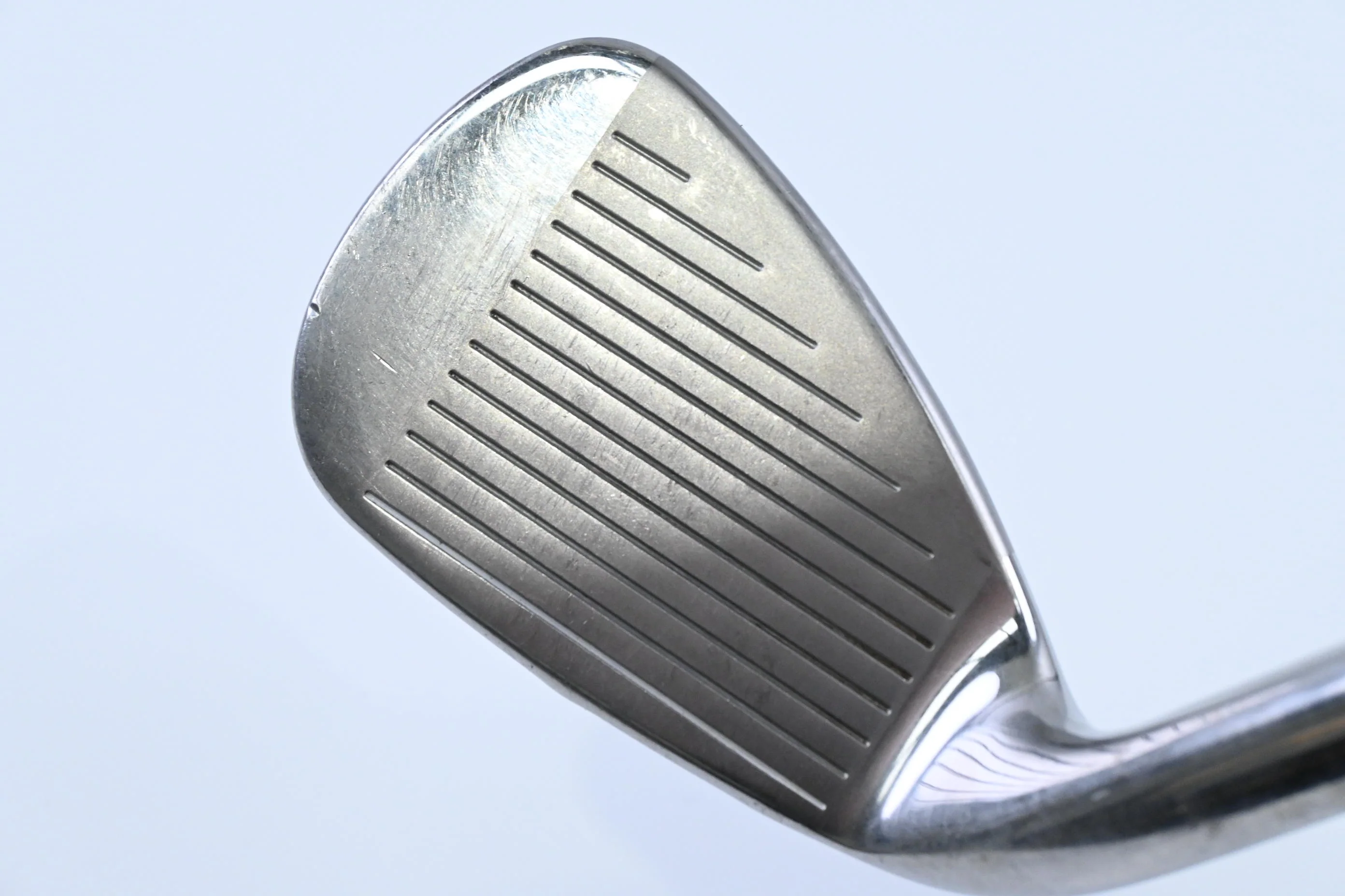 Wilson Dynapwr 2023 Pitching Wedge / 42 Degree / Regular Flex KBS Max Ultralite - Image 2