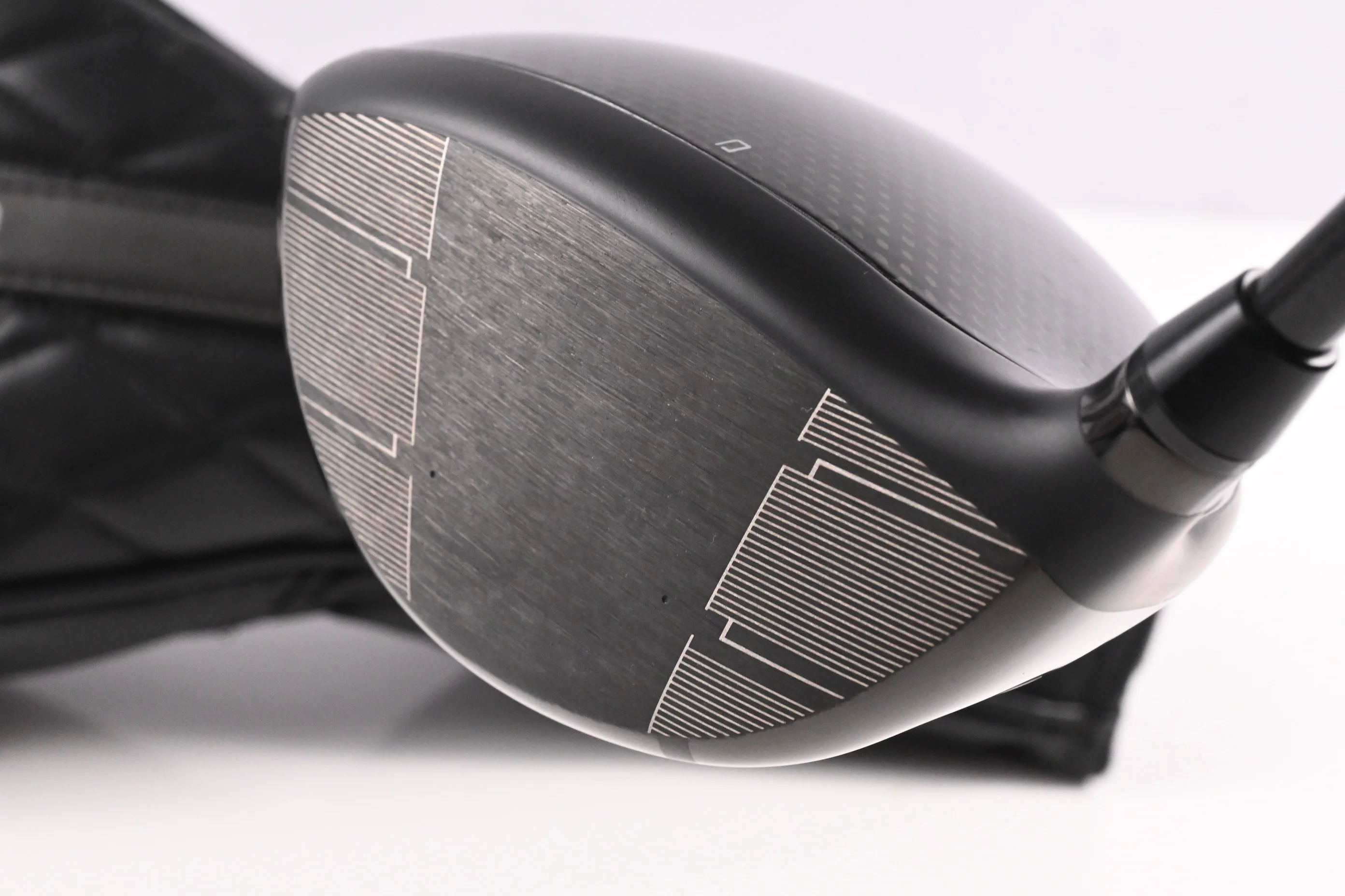 Wilson DYNAPWR 2025 Carbon Driver / 9 Degree / Stiff Flex Denali Black 60 Shaft - Image 4