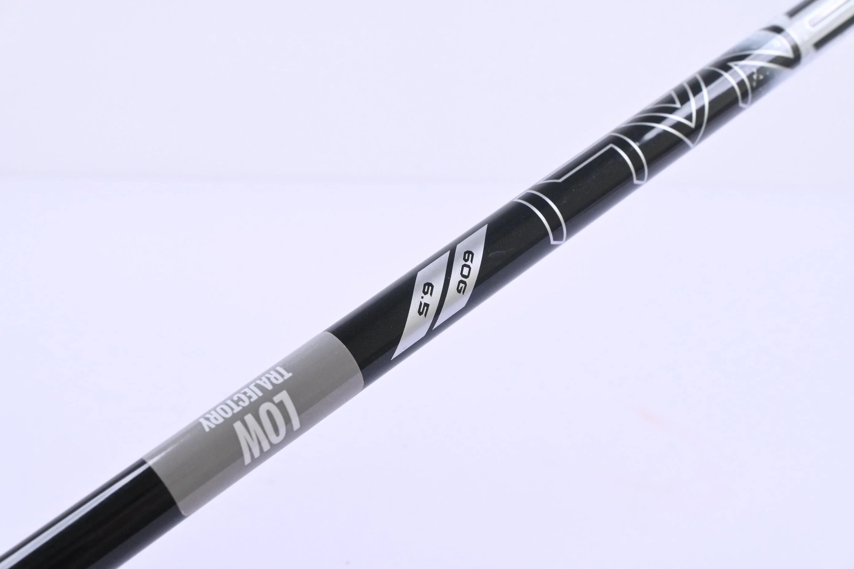 Wilson DYNAPWR 2025 Carbon Driver/ 9 Degree/ X-Flex Denali Frost Black 60 Shaft - Image 6