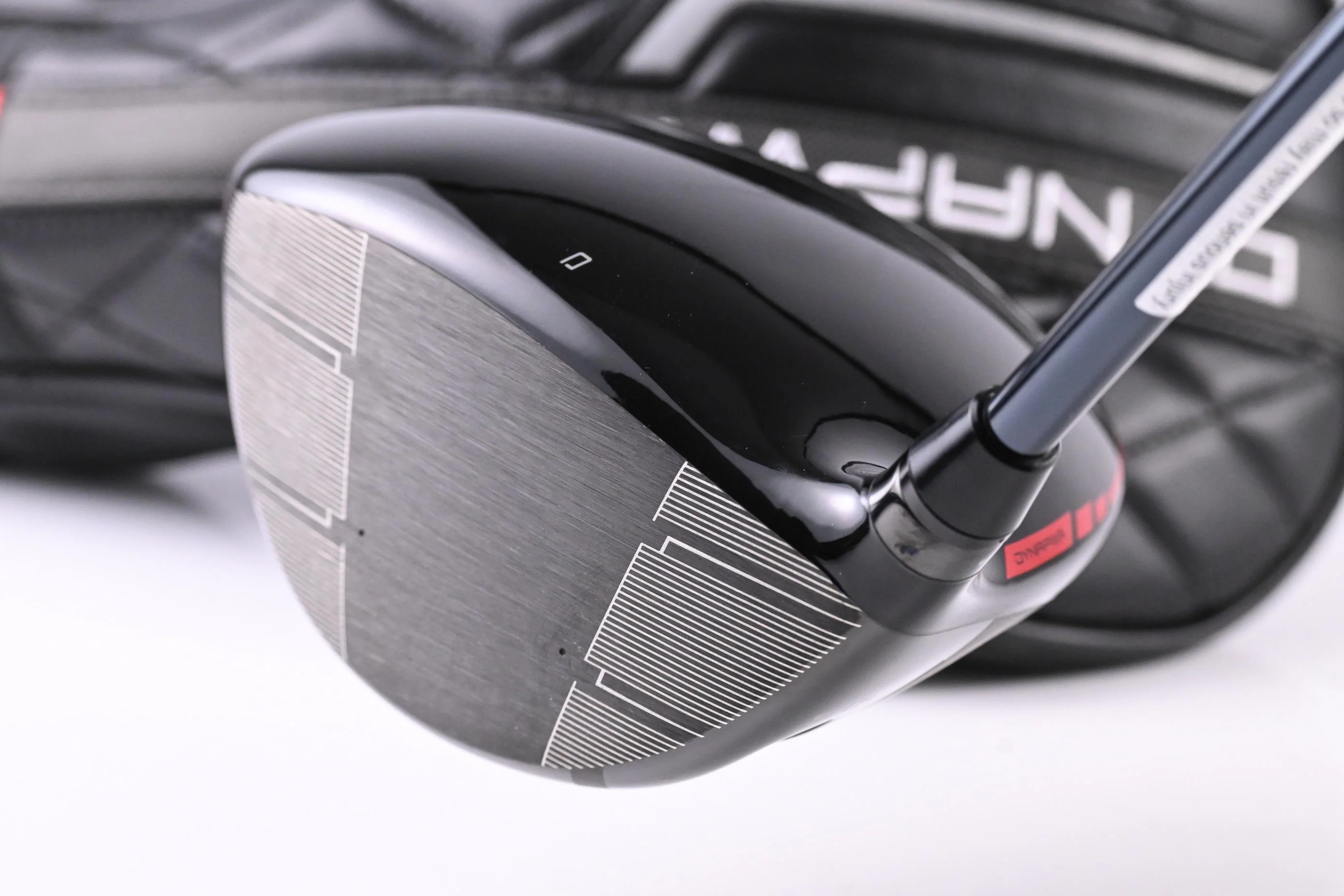 Wilson DYNAPWR 2025 Max Driver / 10.5 Degree / Regular Flex UST LIN-Q Red 5 M40X - Image 4