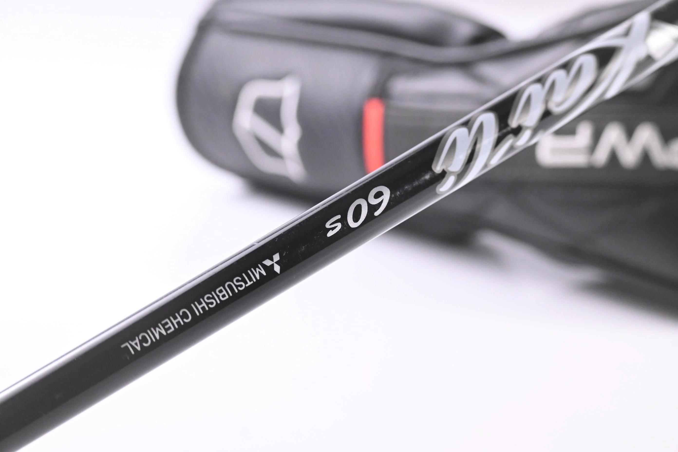Wilson DYNAPWR Carbon 2025 #7 Wood / 21 Degree / Stiff Flex Kai'li White 60 - Image 6